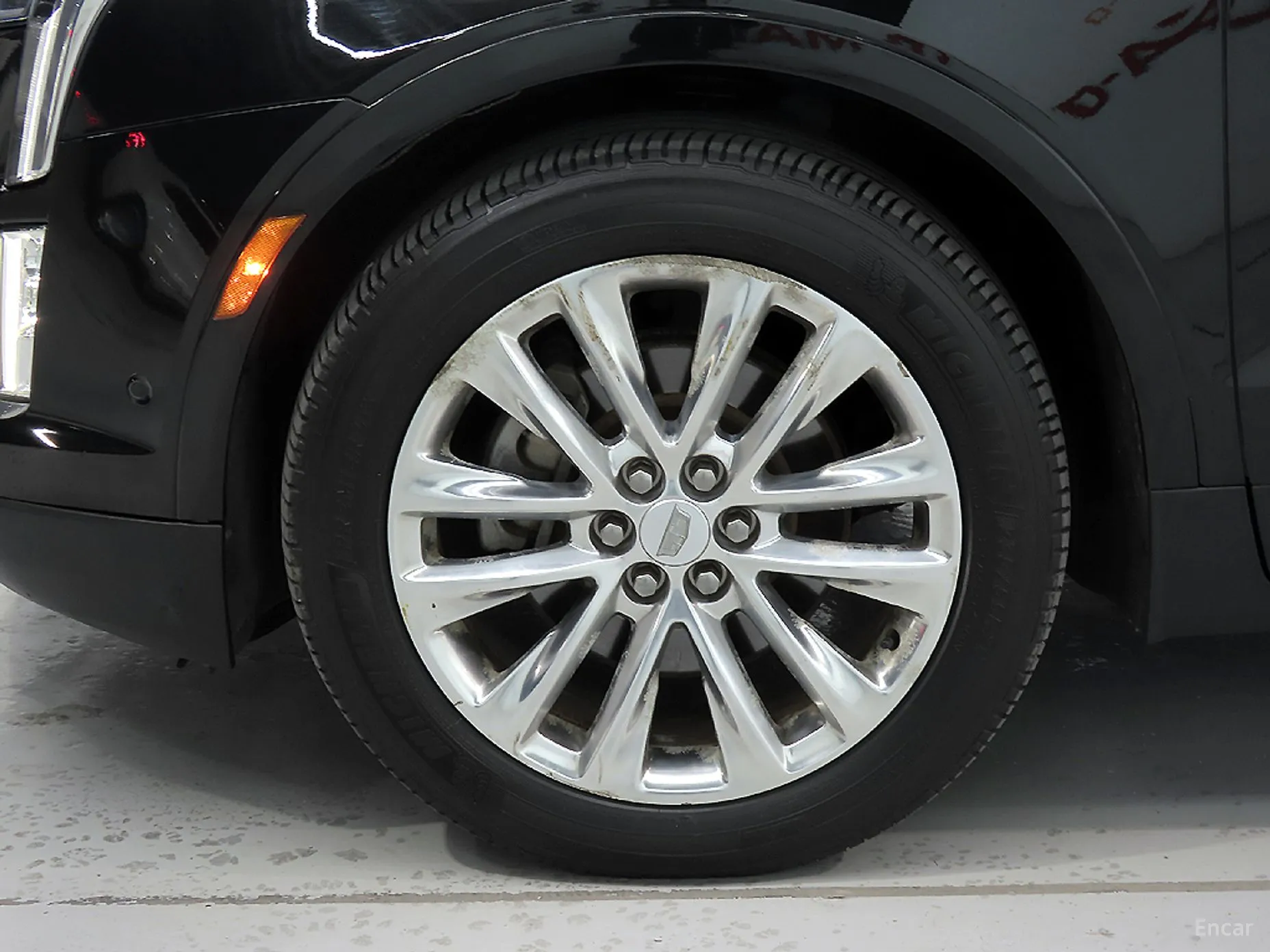 Cadillac XT5 превью 20