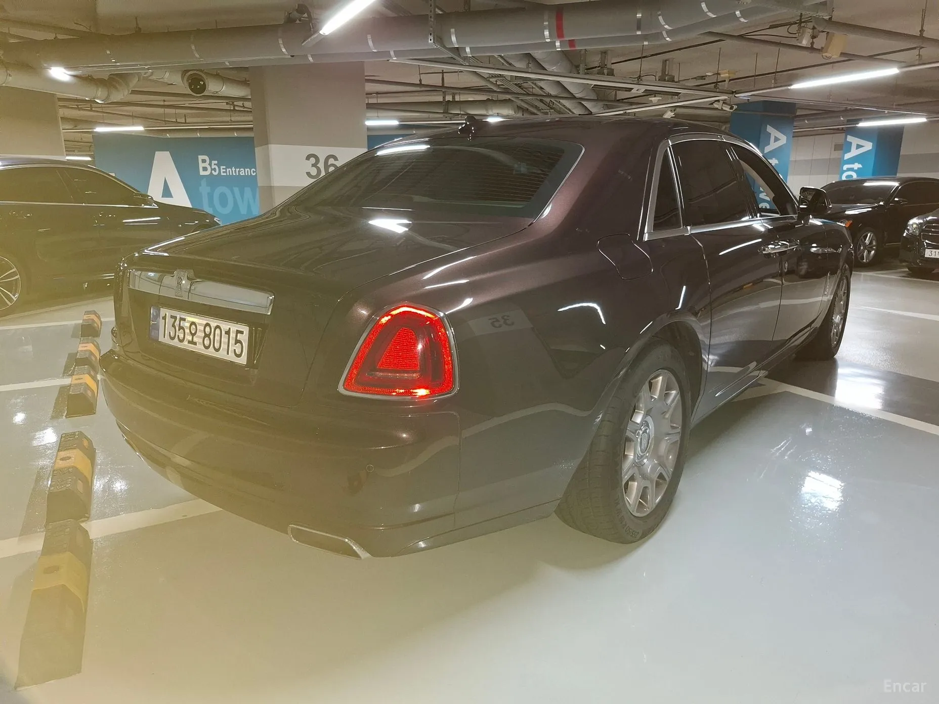 Rolls-Royce Ghost превью 2