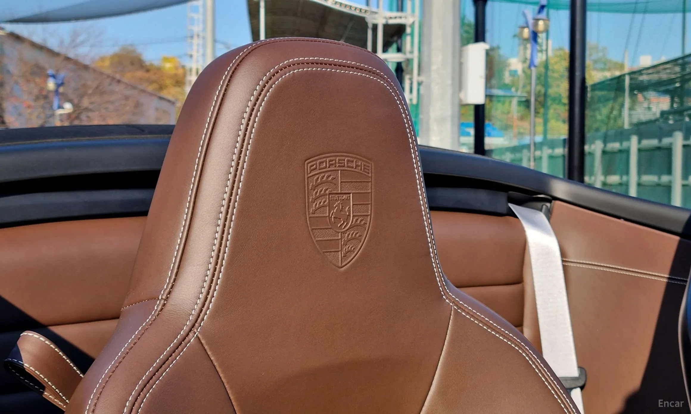 Porsche 911 (992) превью 15