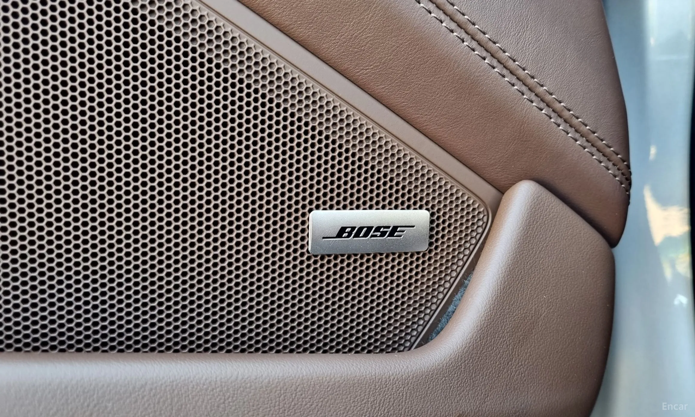 Porsche 911 (992) превью 19