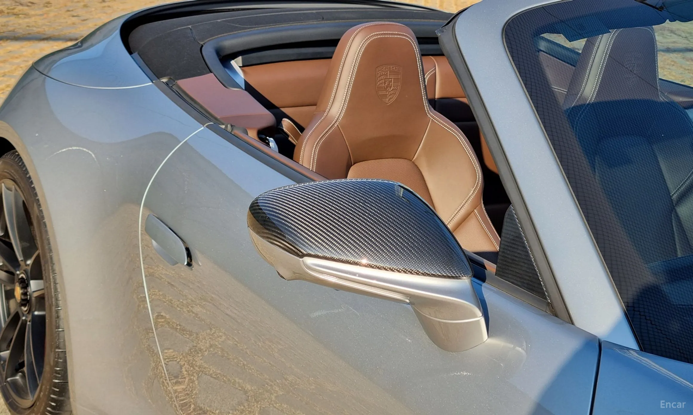 Porsche 911 (992) превью 6