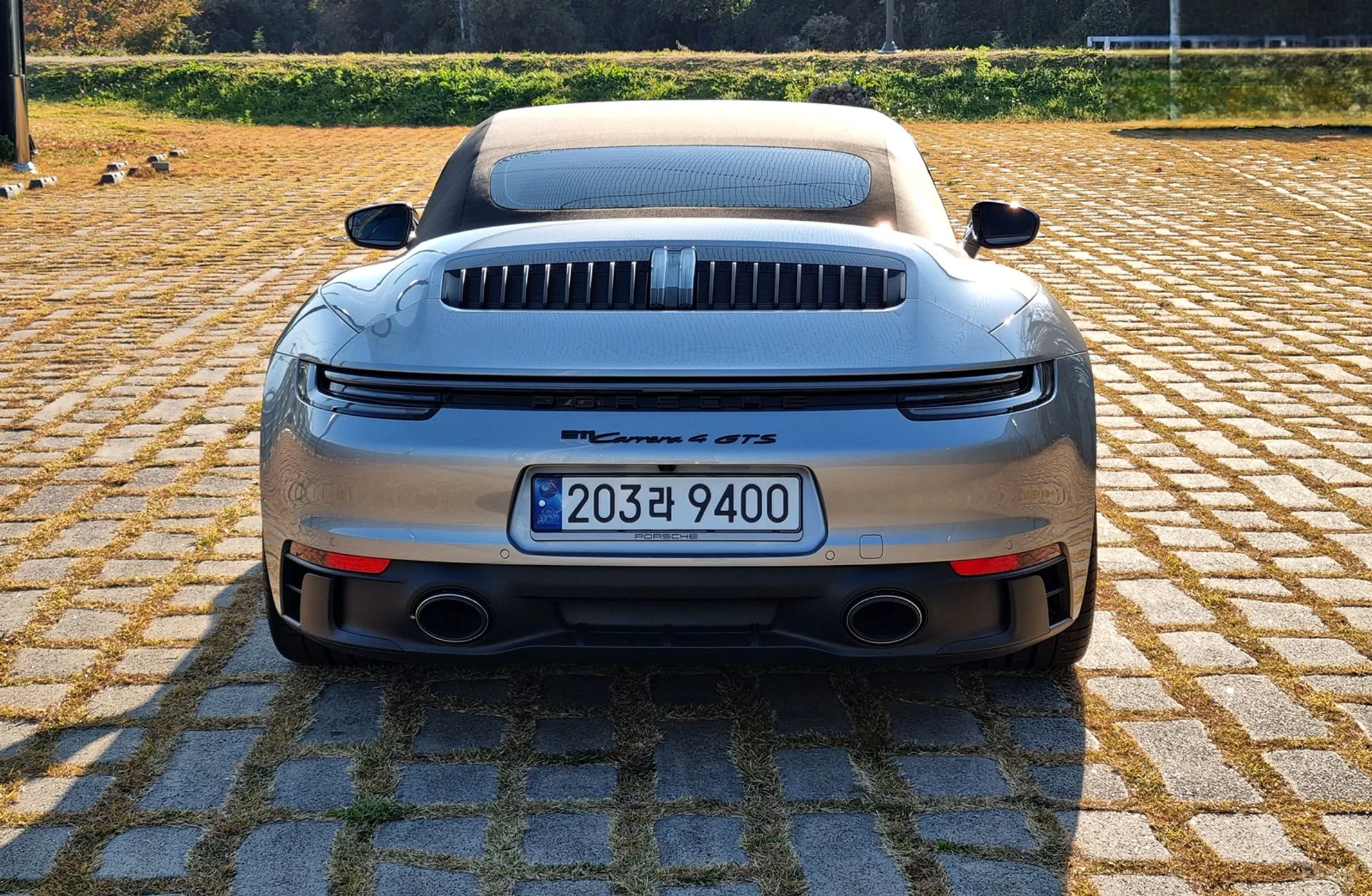 Porsche 911 (992) превью 7