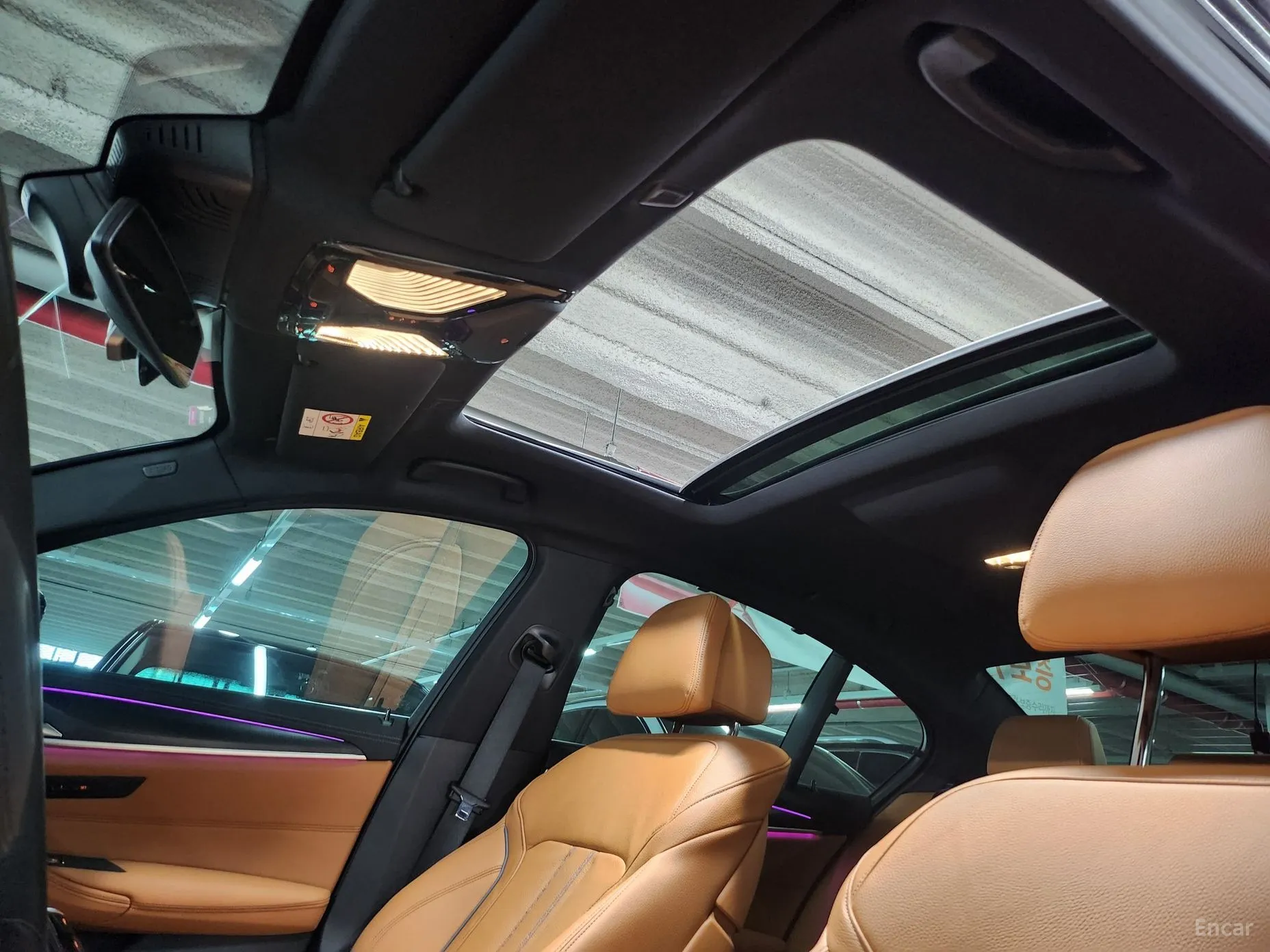 BMW 5 Series (G30) превью 13