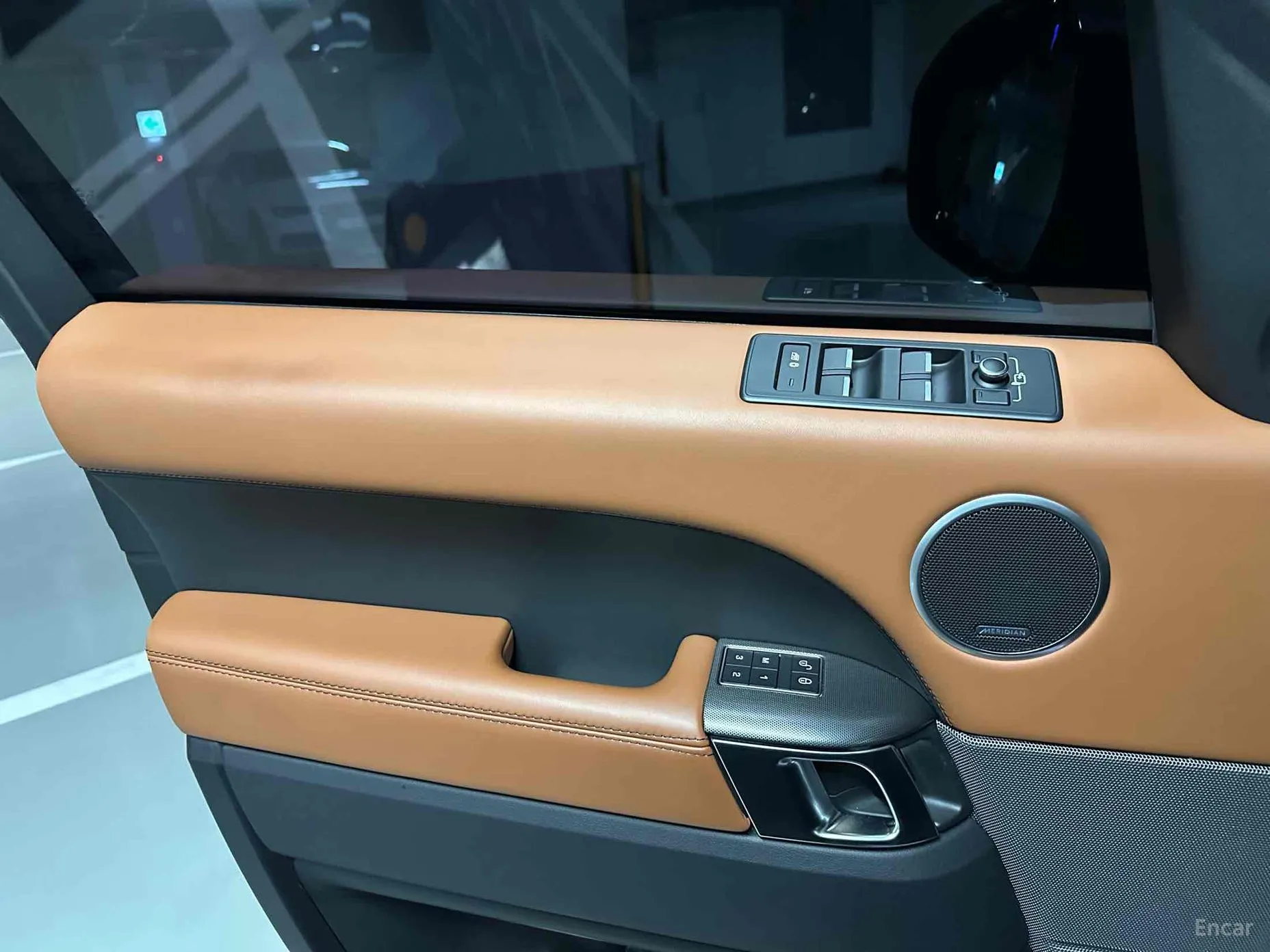 Land Rover Range Rover Sport 2nd Generation превью 11