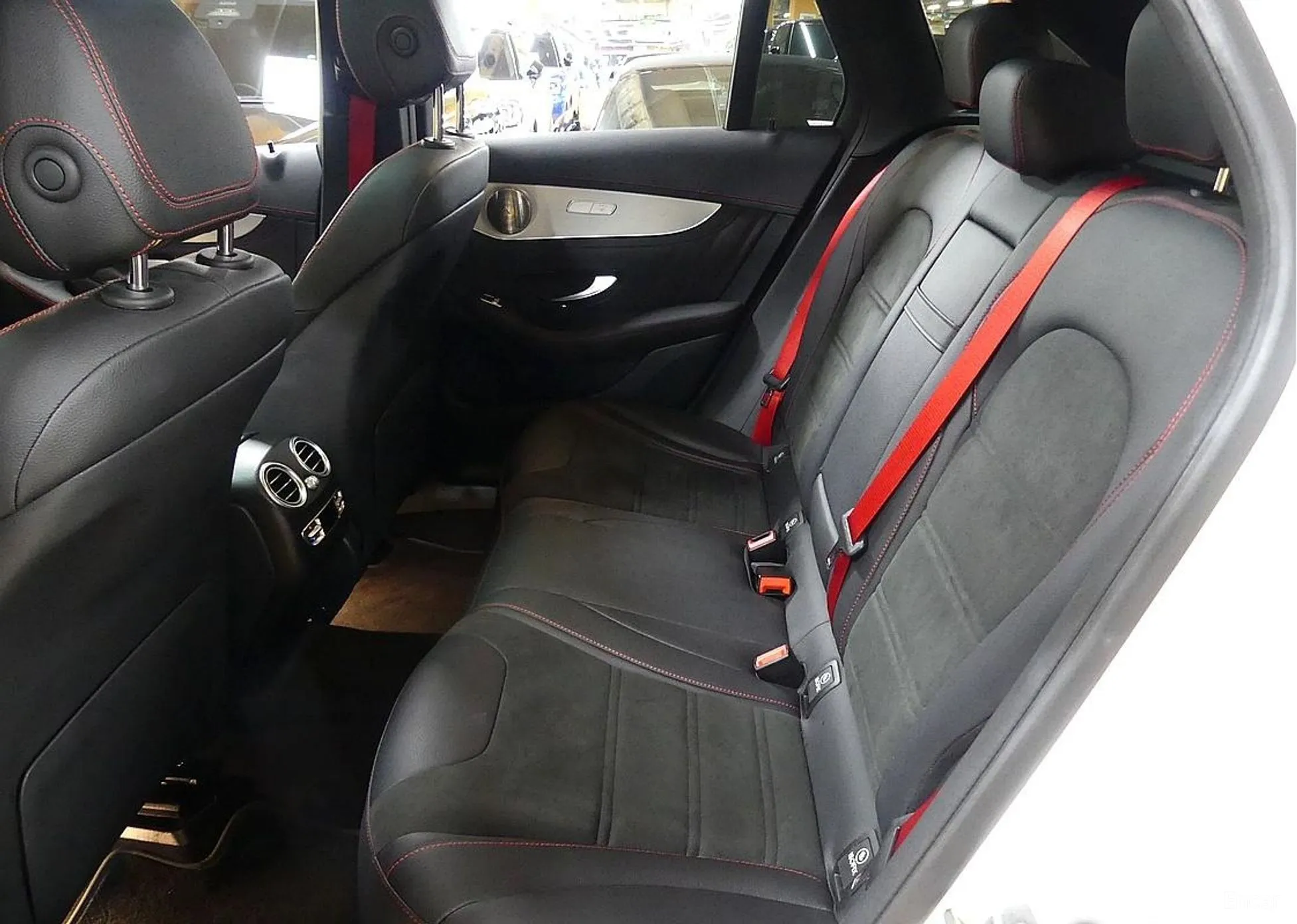 Mercedes Benz GLC-Class X253 превью 18