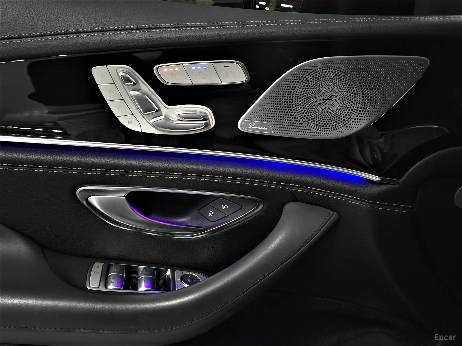 Mercedes Benz AMG GT превью 19