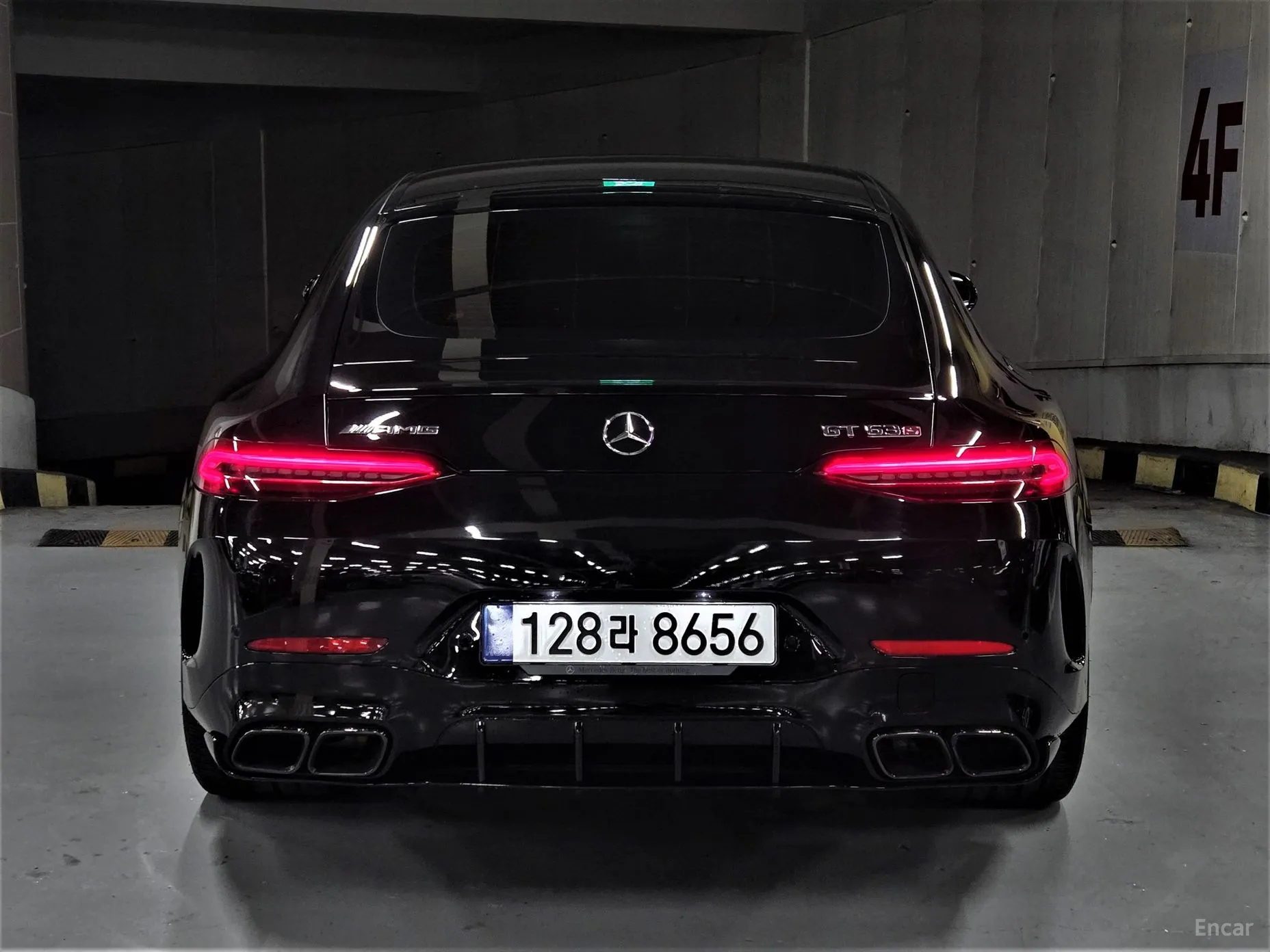 Mercedes Benz AMG GT превью 4