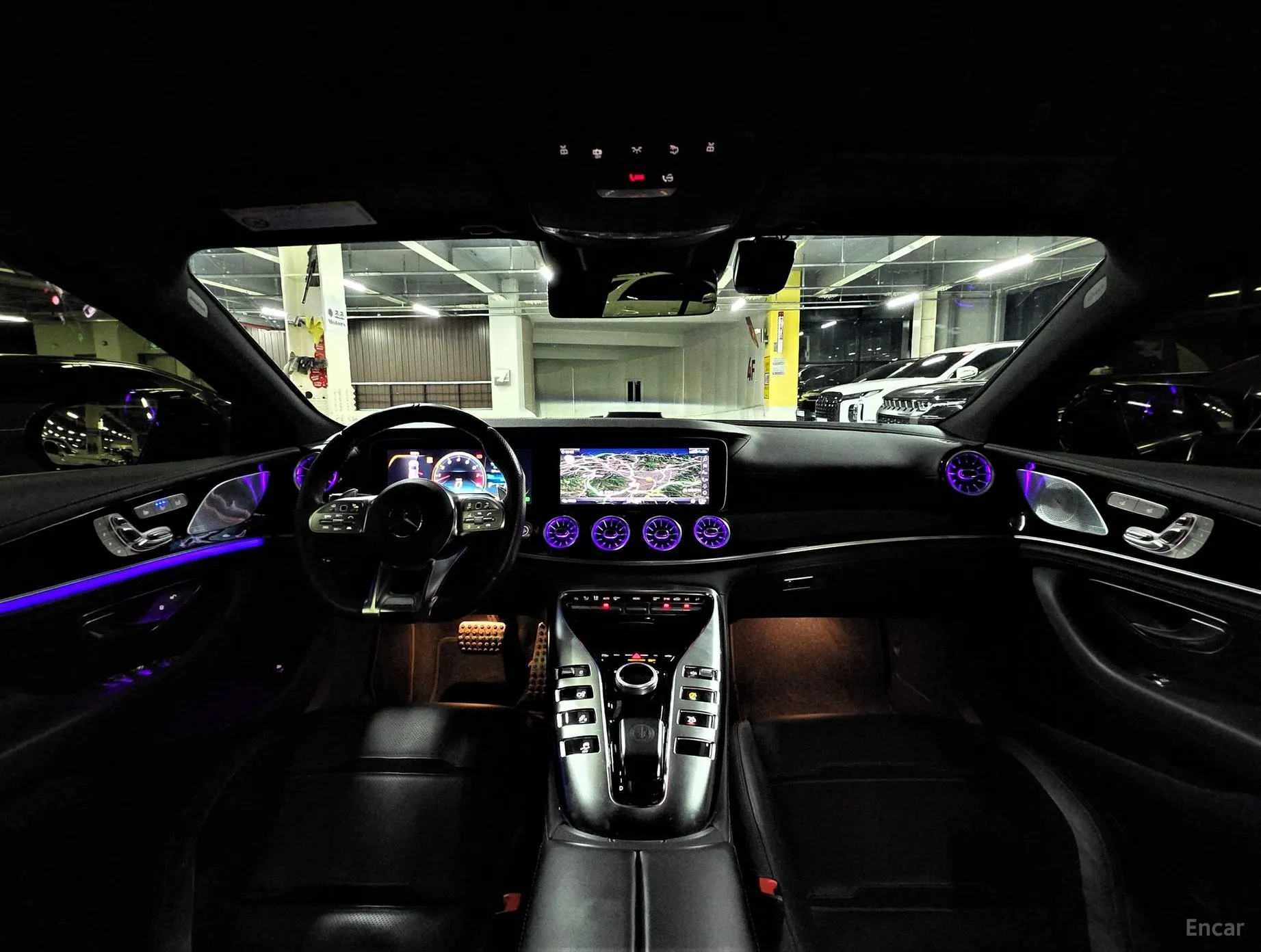 Mercedes Benz AMG GT превью 7