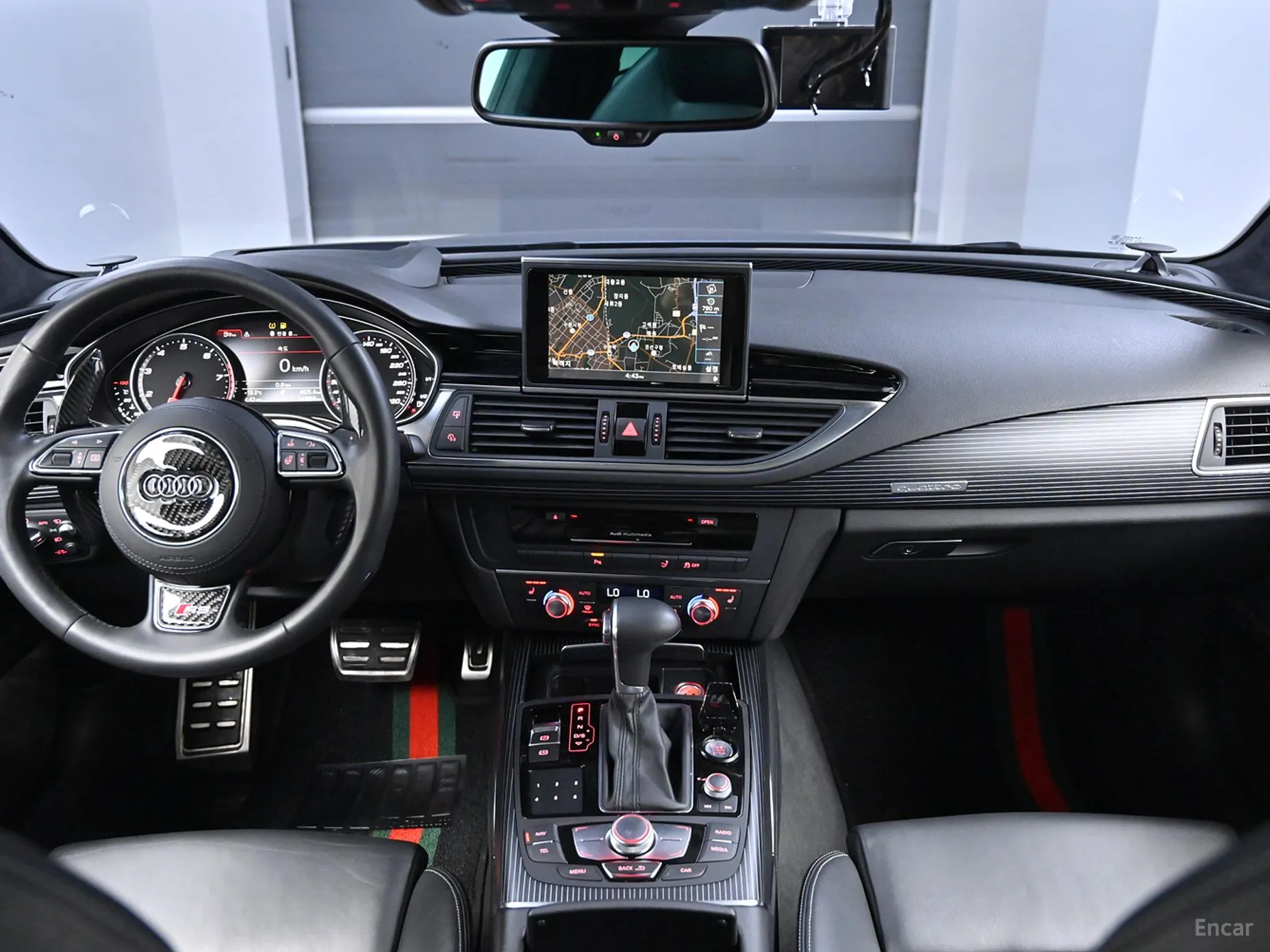 Audi RS7 превью 7