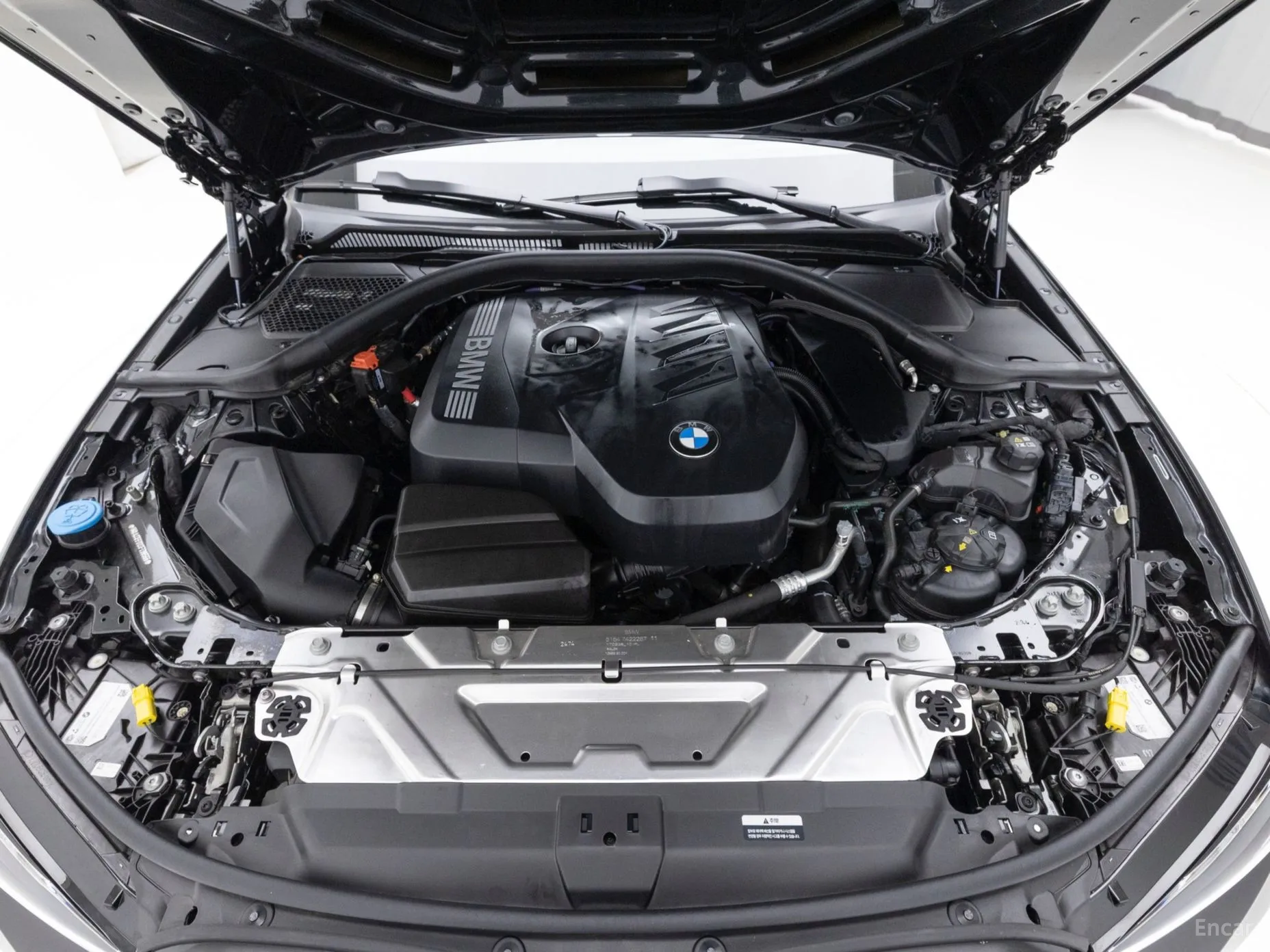 BMW 3 Series (G20) превью 6