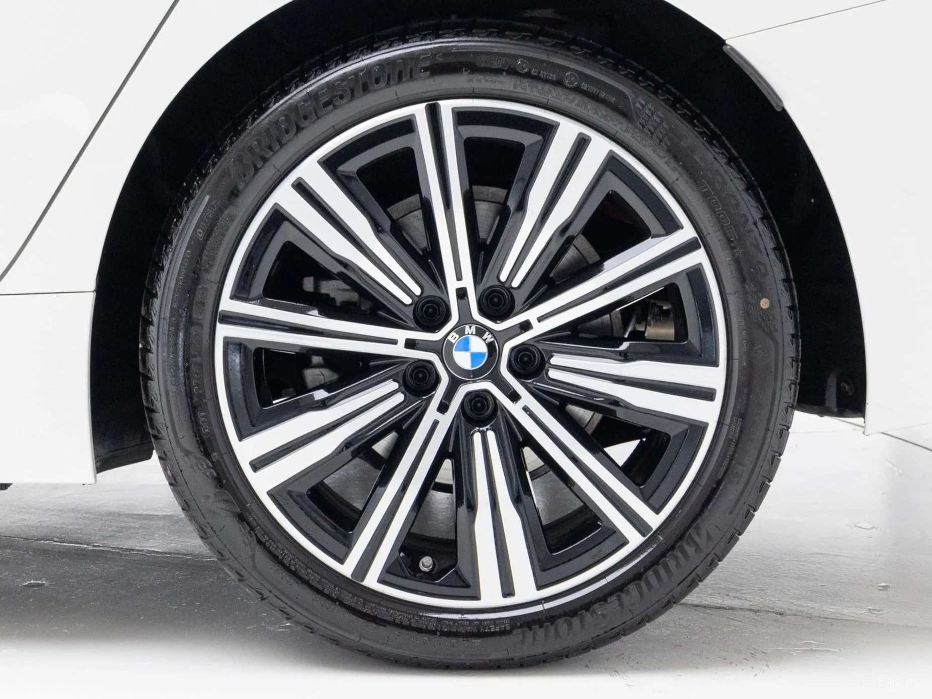 BMW 3 Series (G20) превью 5