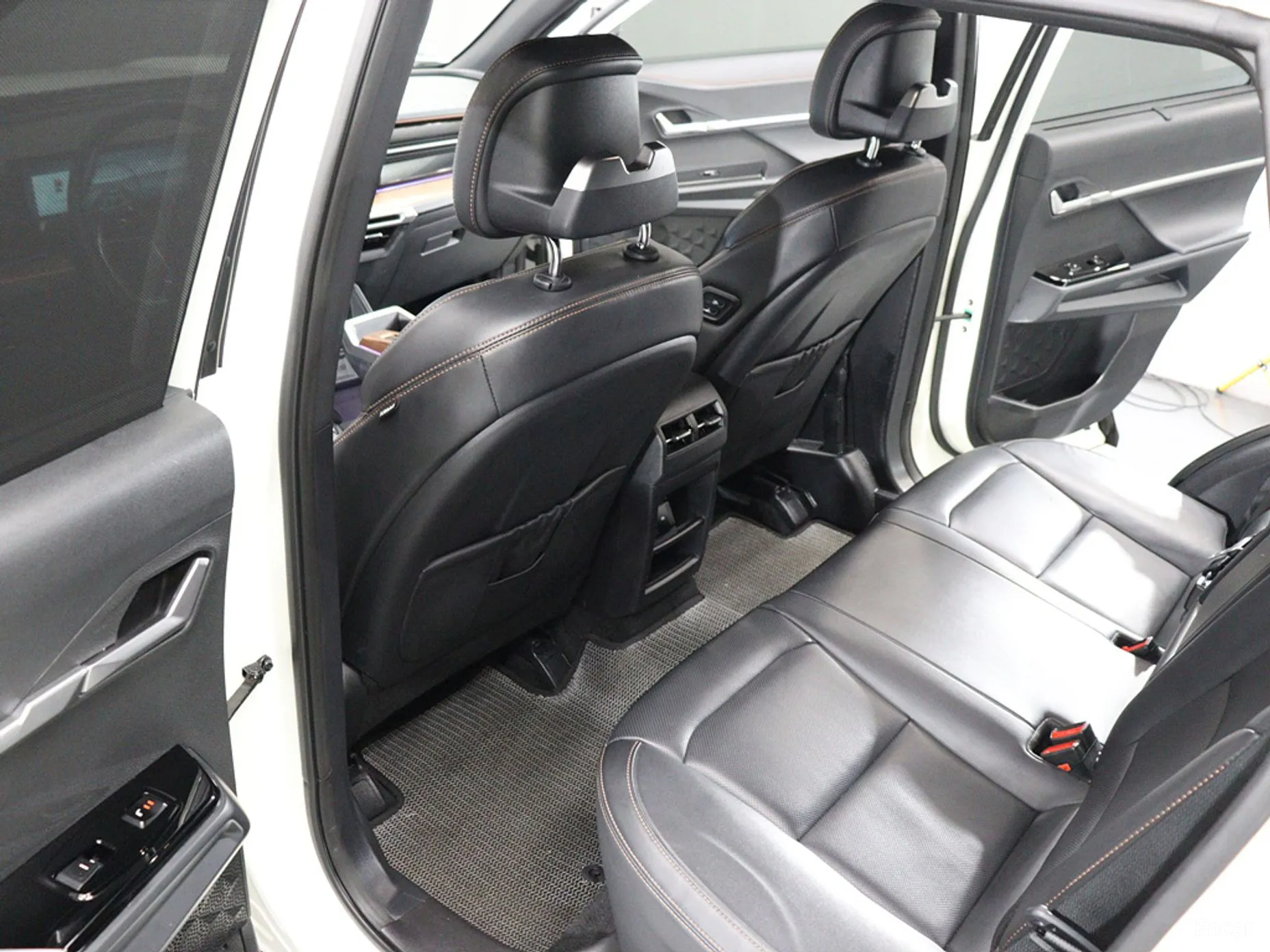 KG Mobility (SsangYong) The New Torres превью 16