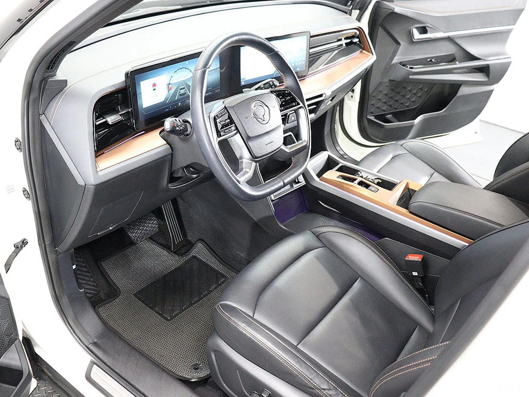 KG Mobility (SsangYong) The New Torres превью 17