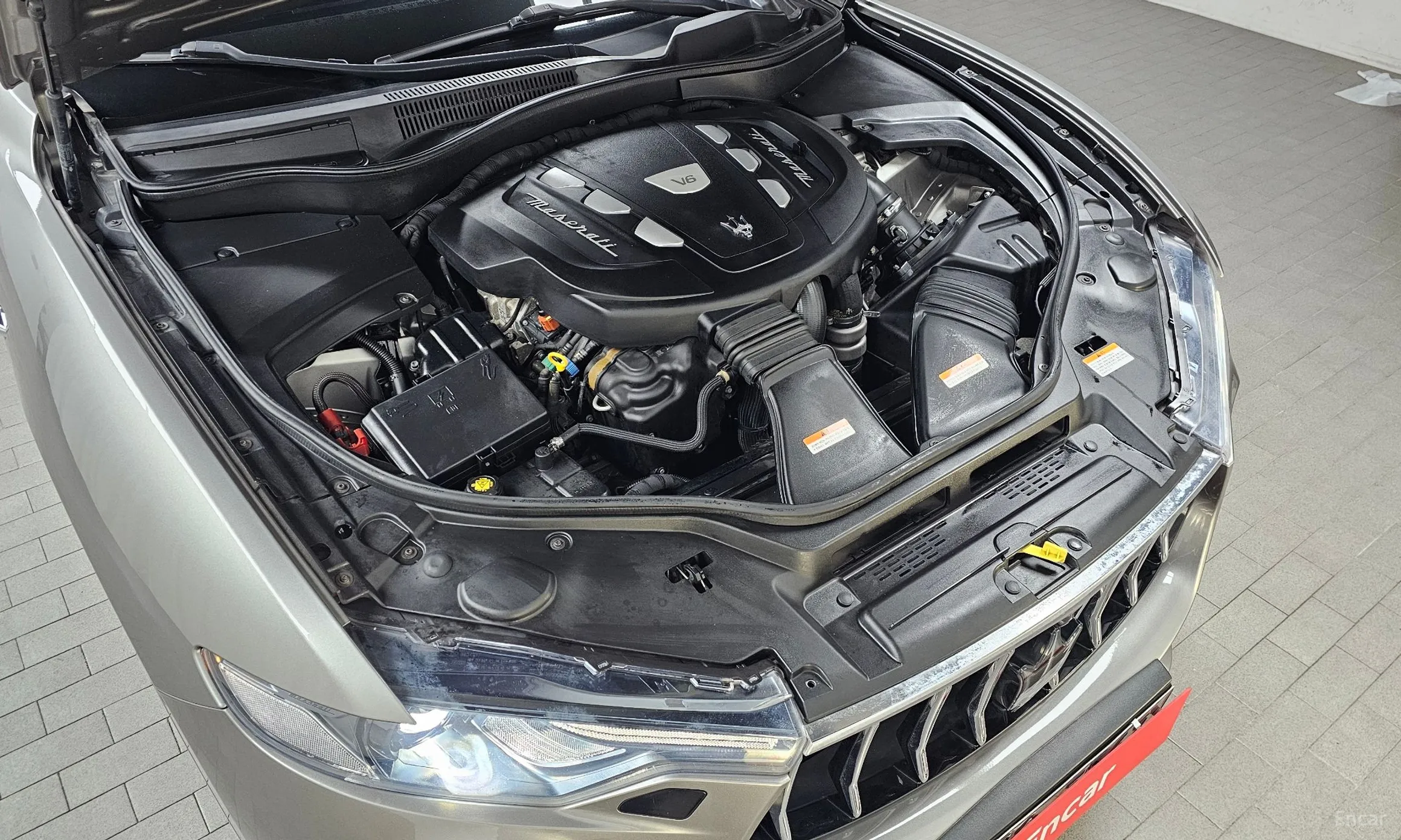 Maserati Levante превью 6