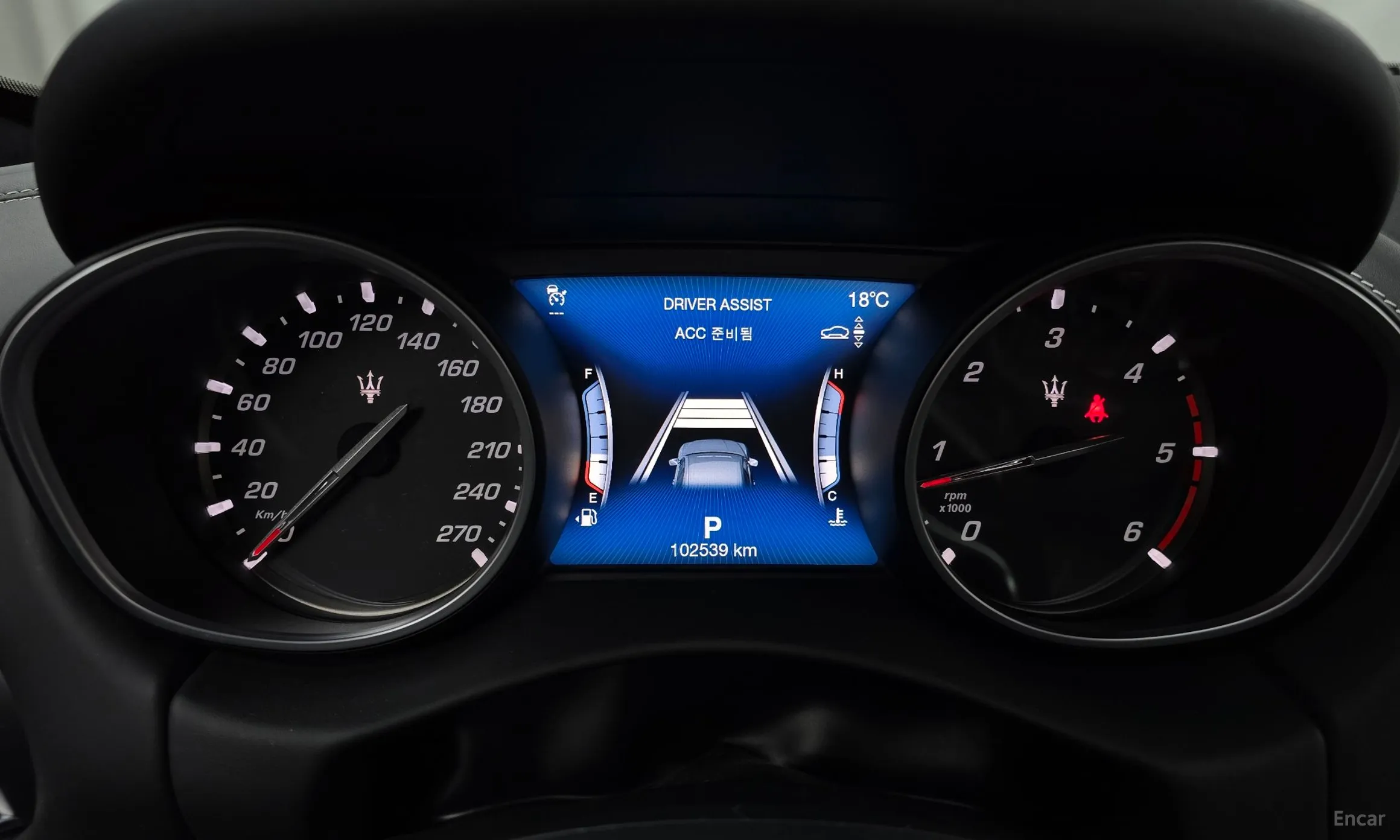 Maserati Levante превью 8