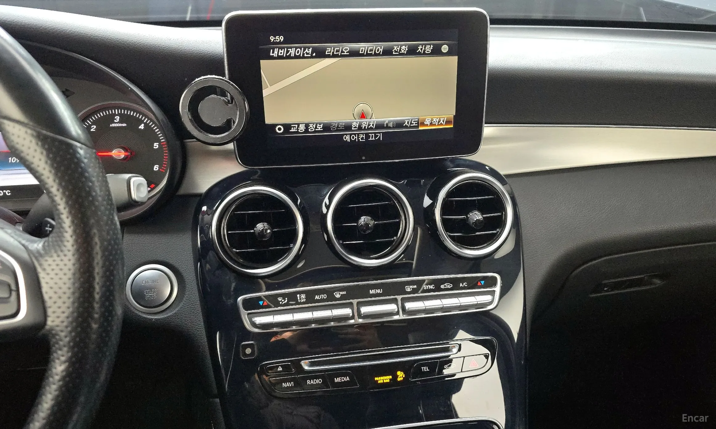 Mercedes Benz GLC-Class X253 превью 15