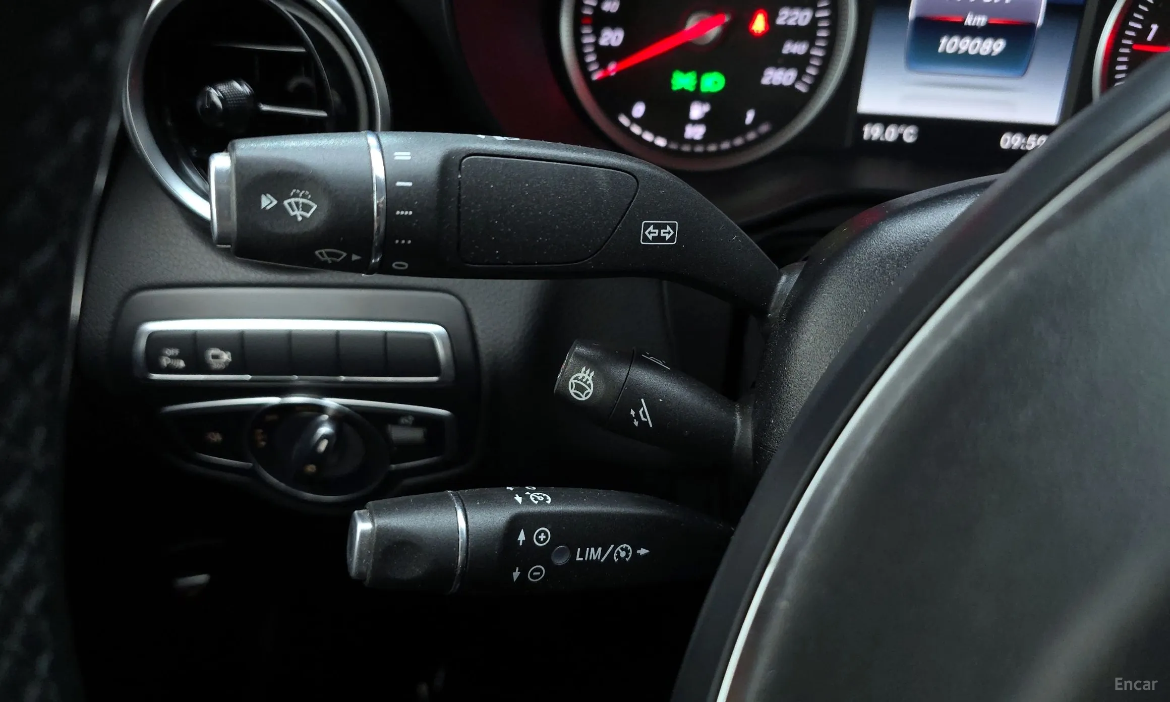 Mercedes Benz GLC-Class X253 превью 17