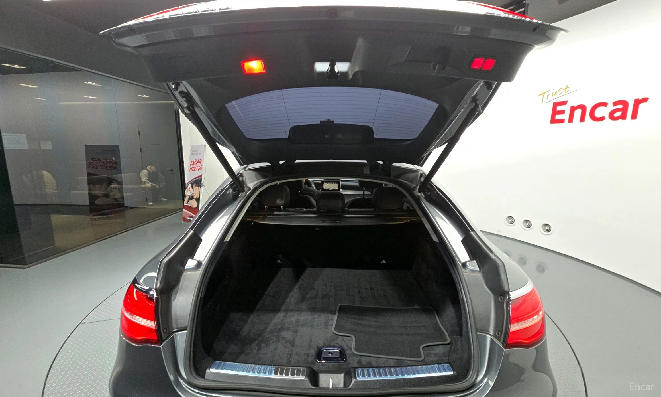 Mercedes Benz GLC-Class X253 превью 20