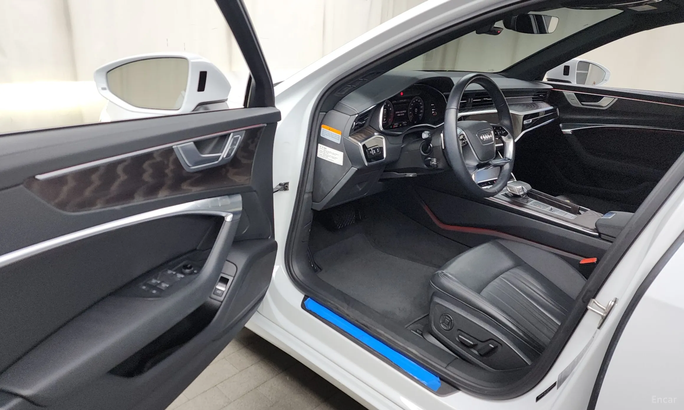 Audi A6 (C8) превью 10