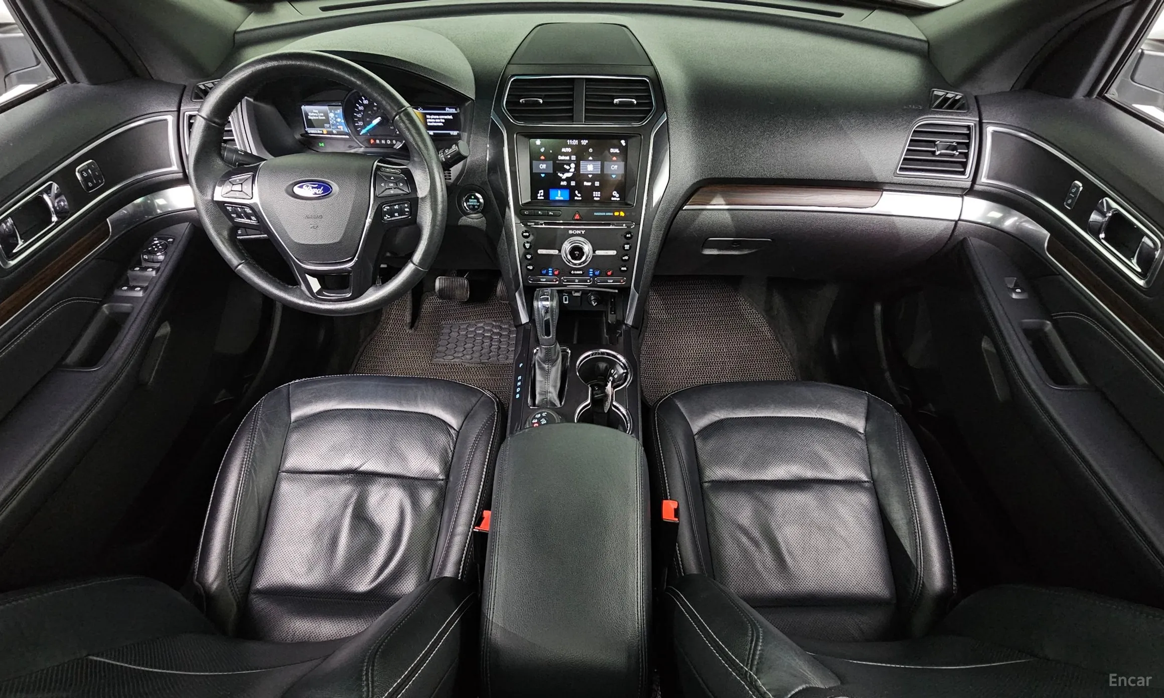 Ford Explorer превью 7