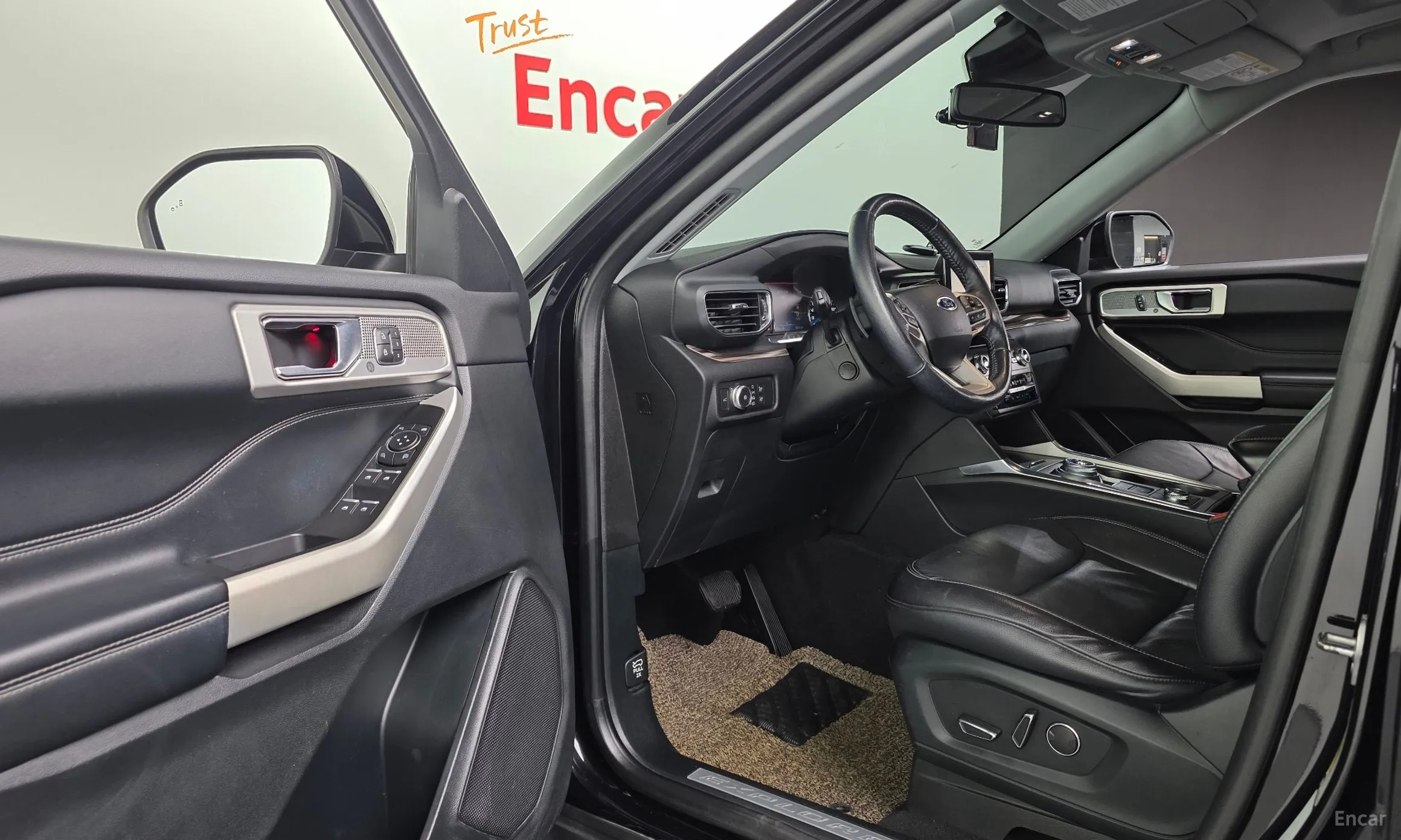 Ford Explorer 6th Generation превью 12