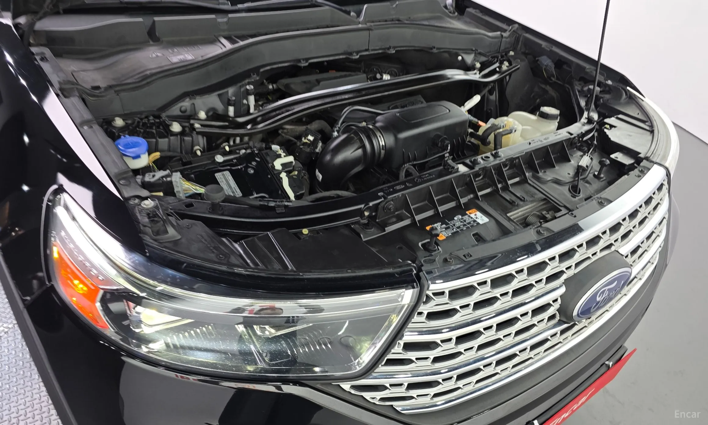 Ford Explorer 6th Generation превью 6