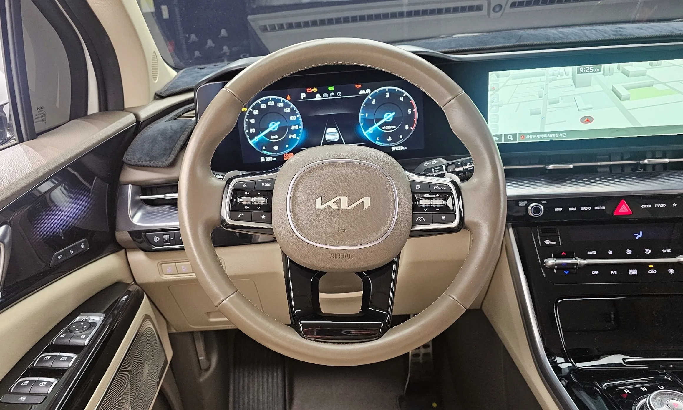 Kia Carnival Gen 4 превью 13