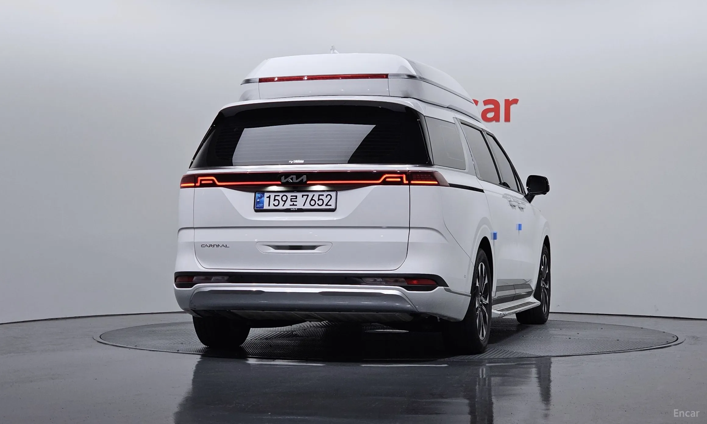 Kia Carnival Gen 4 превью 4