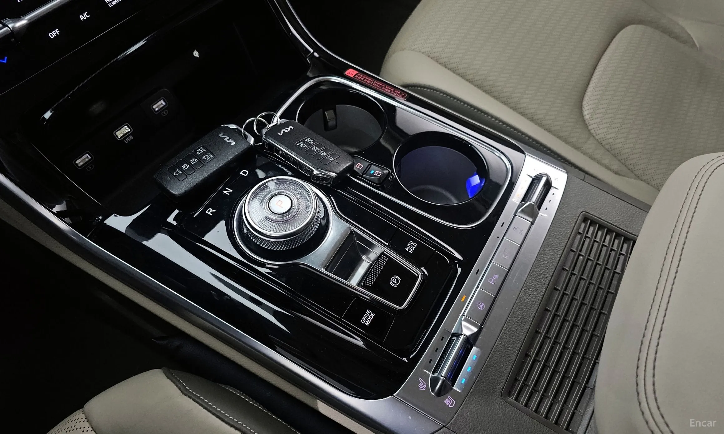 Kia Carnival Gen 4 превью 9