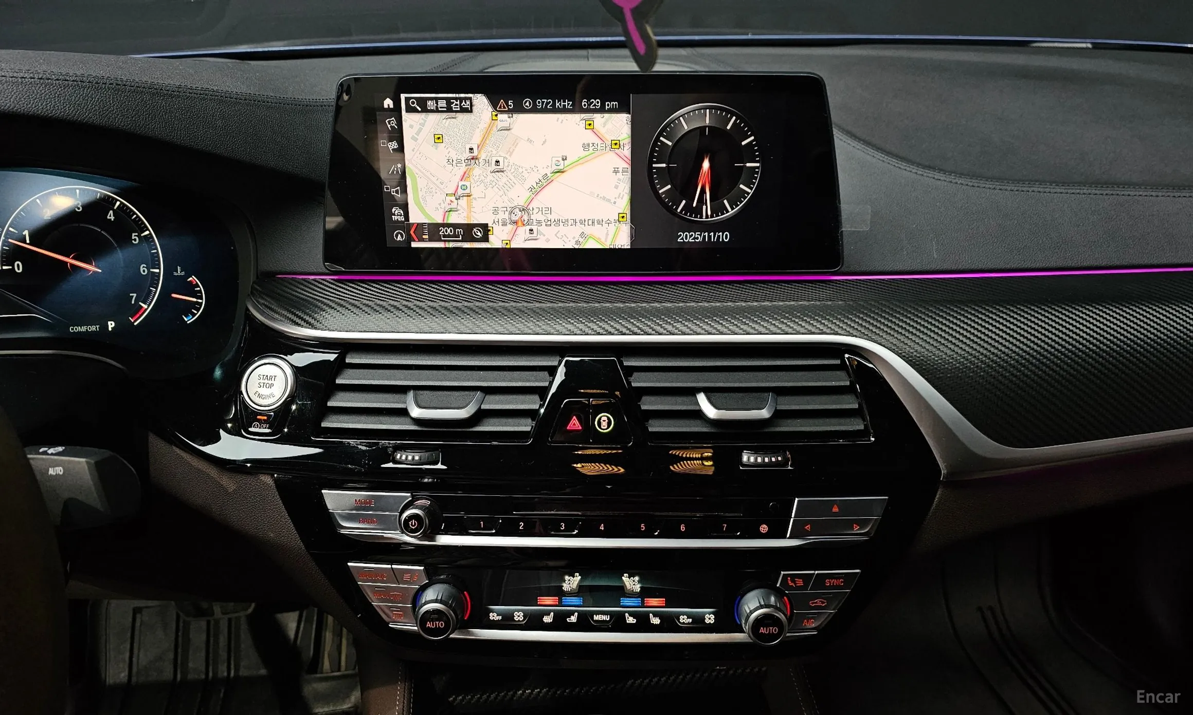 BMW 5 Series (G30) превью 14