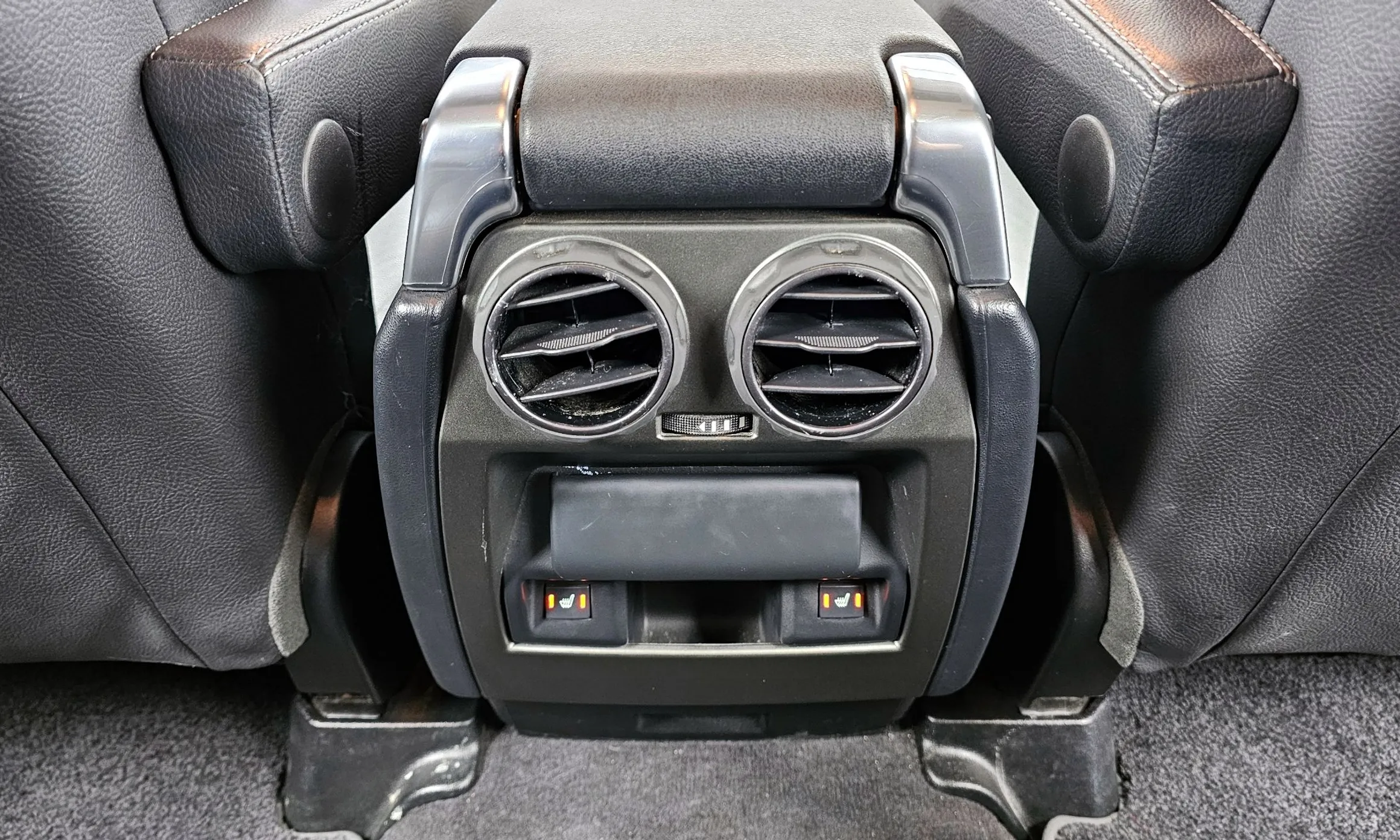 Land Rover Discovery 4 превью 18