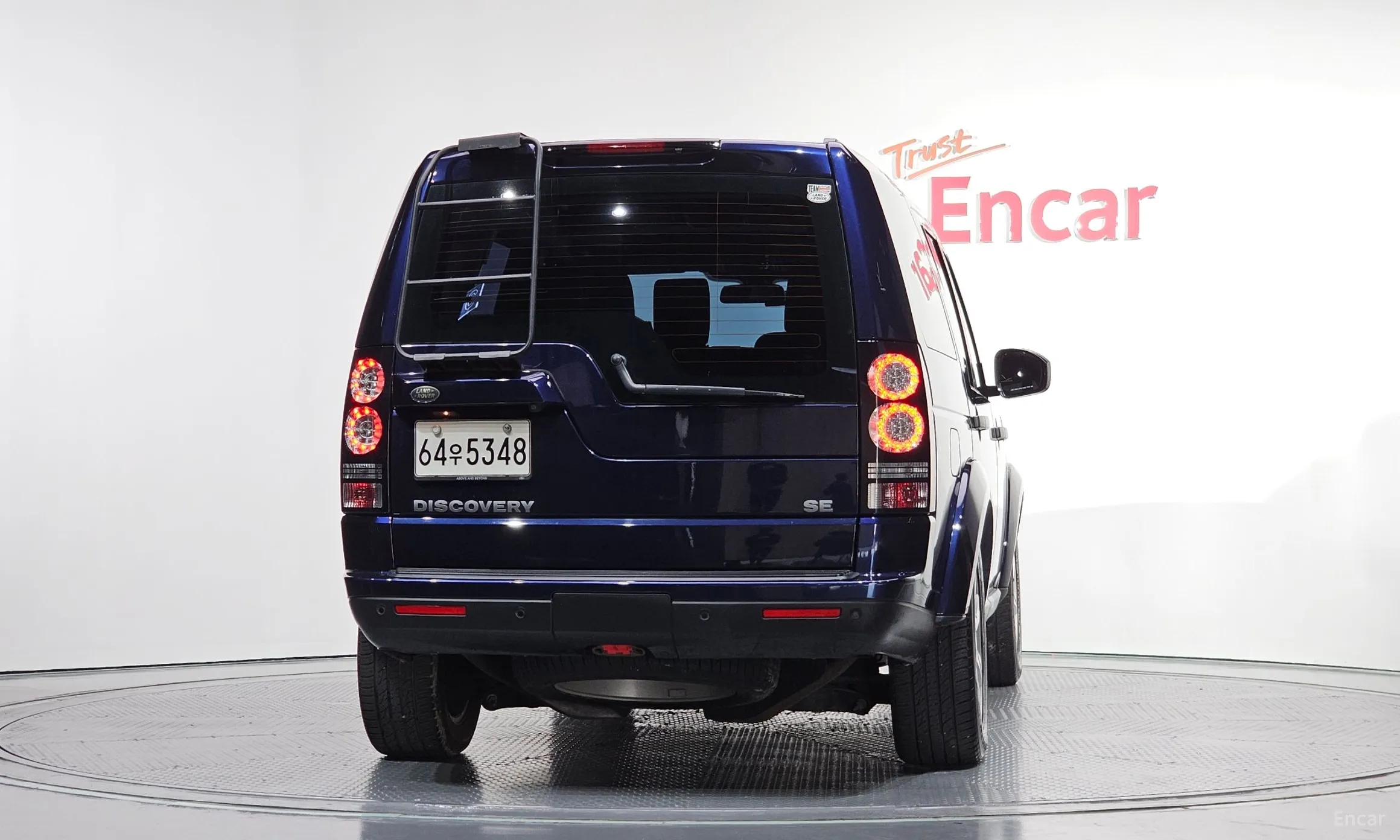Land Rover Discovery 4 превью 4
