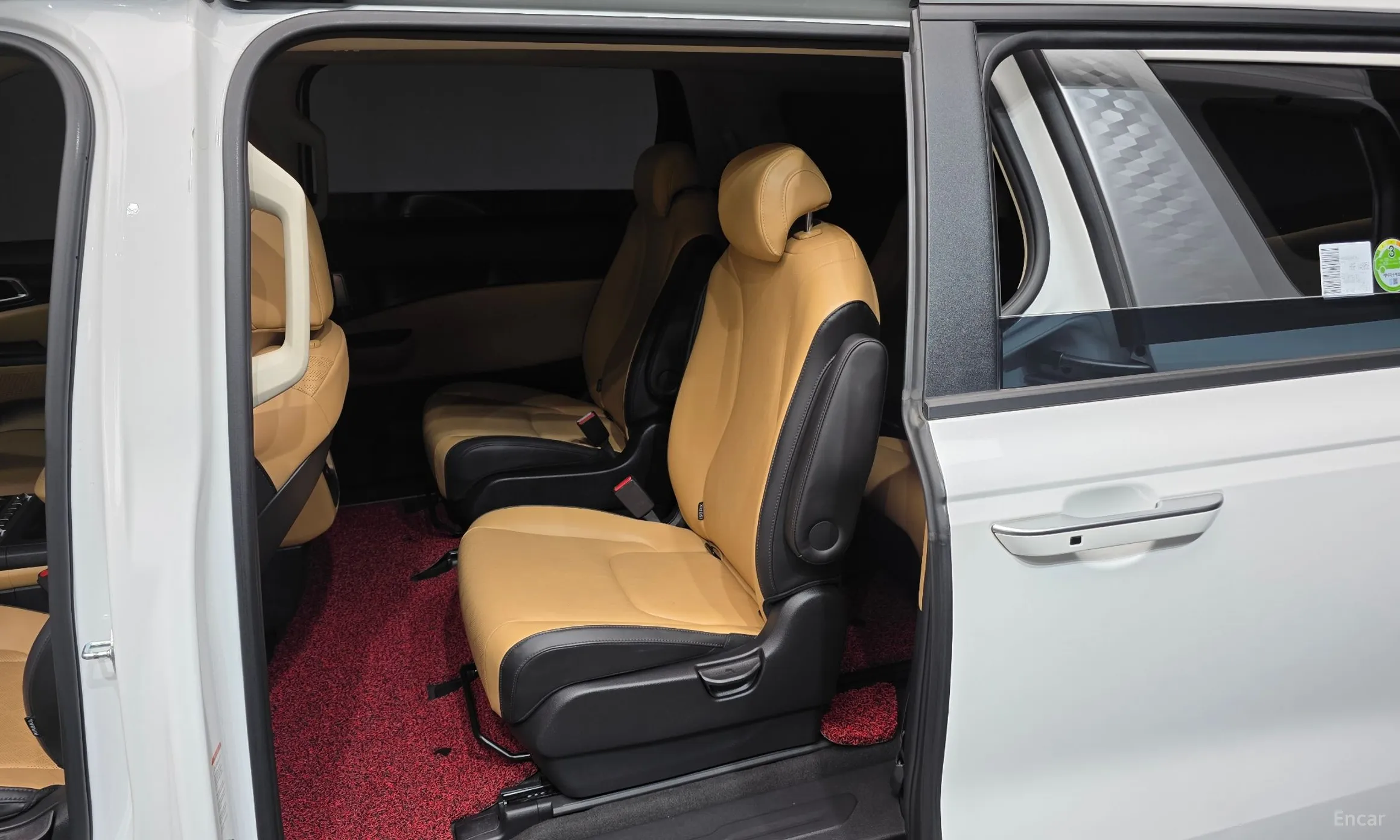 Kia Carnival Gen 4 превью 11