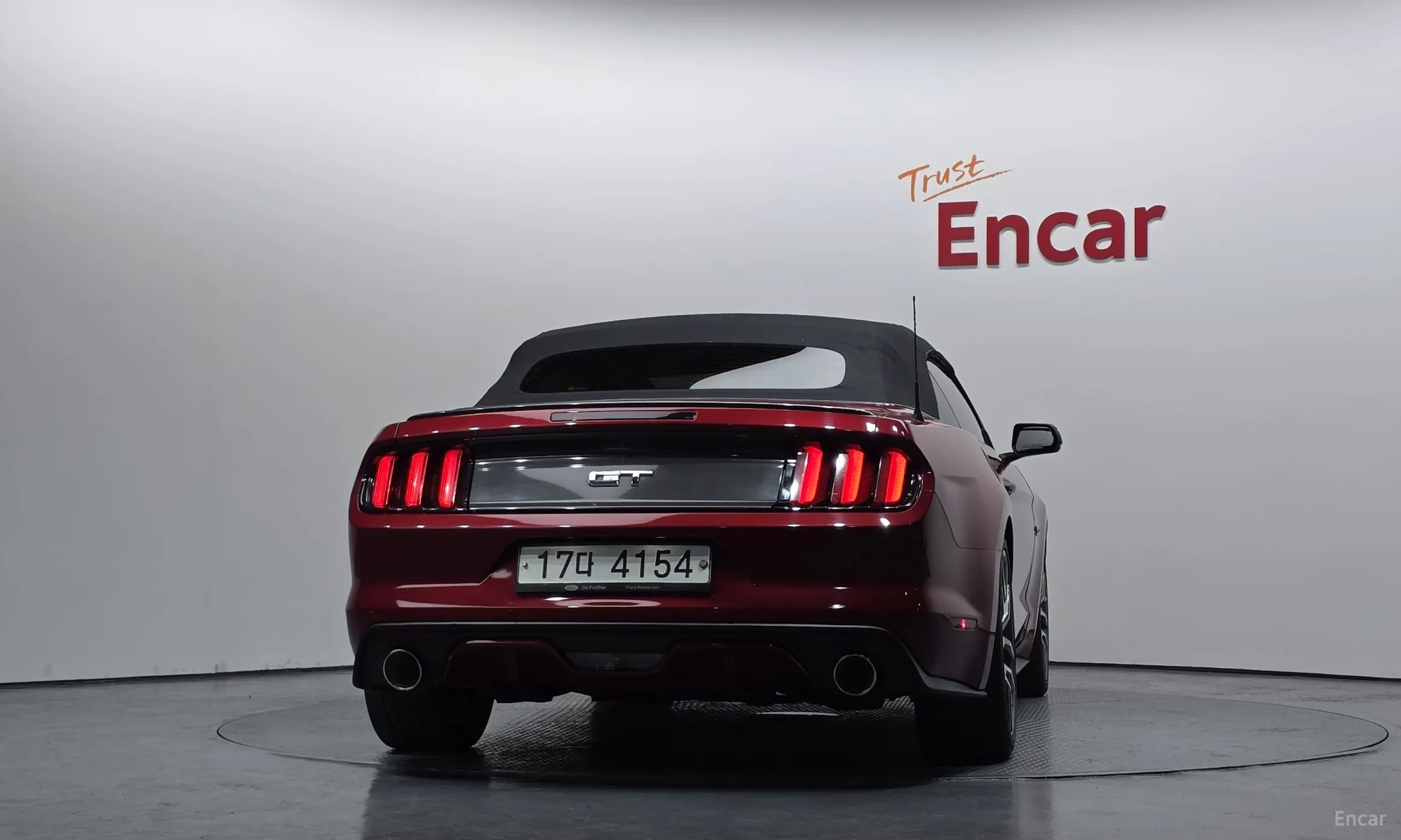 Ford Mustang превью 4