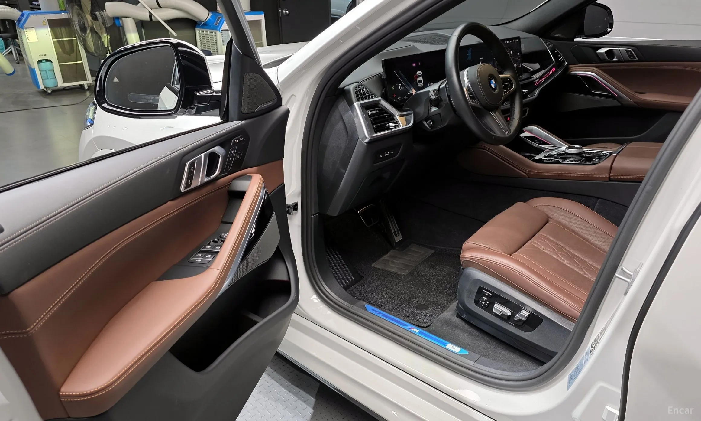 BMW X6 (G06) превью 11