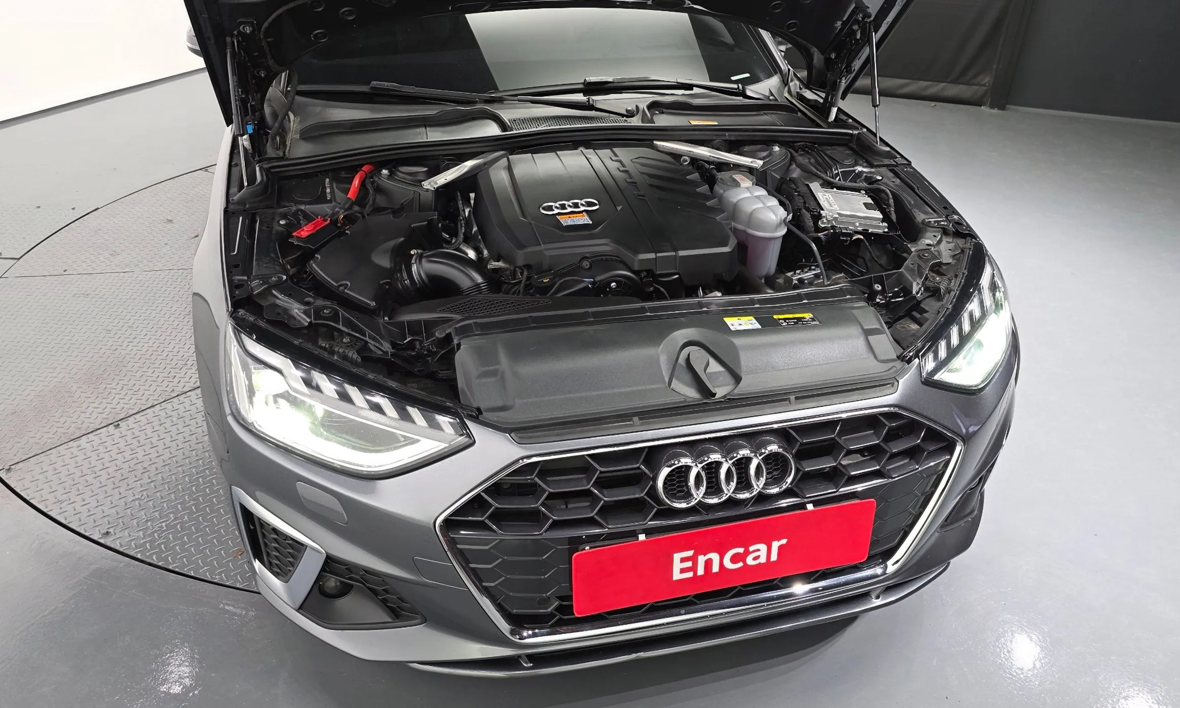 Audi A4 (B9) превью 6