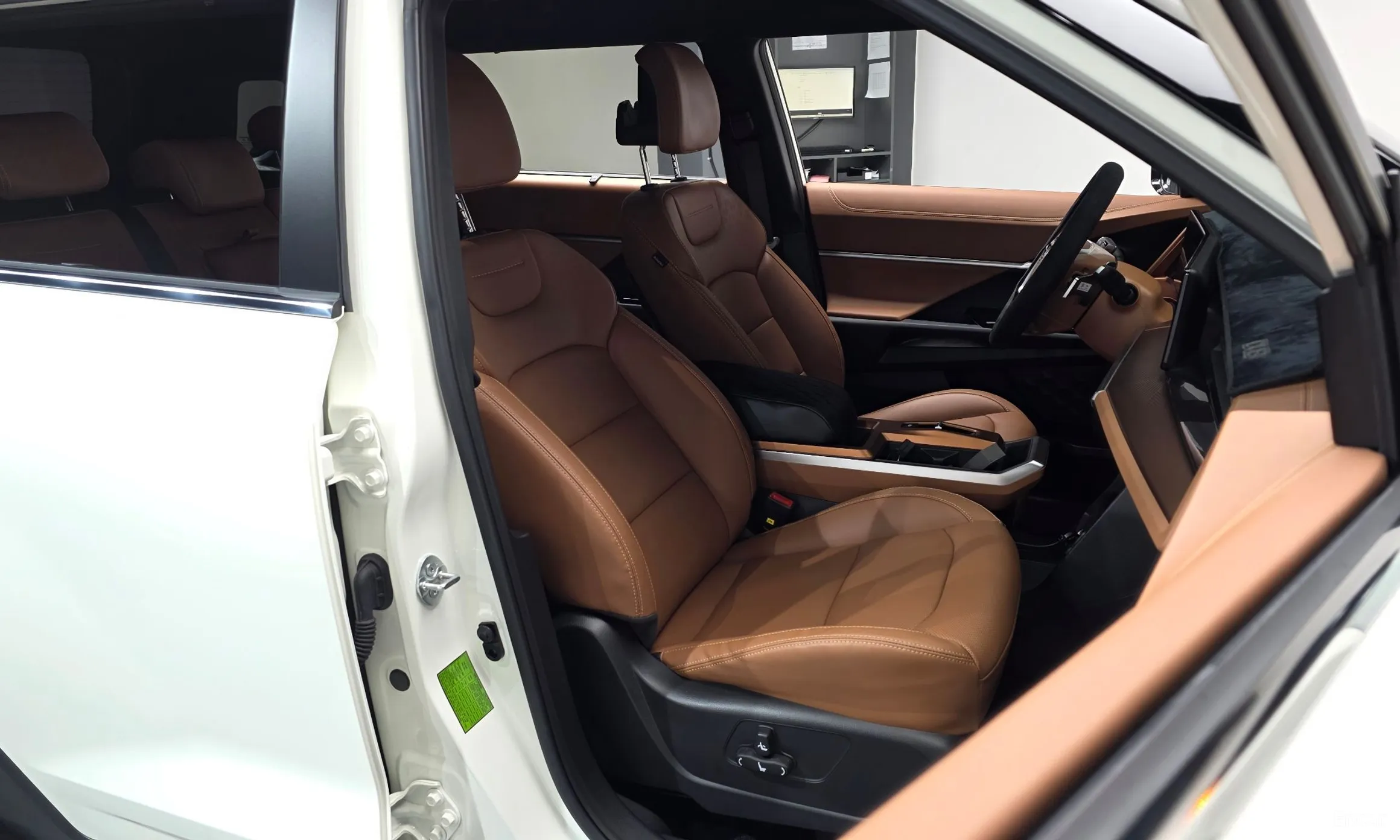 KG Mobility (SsangYong) The New Torres превью 10