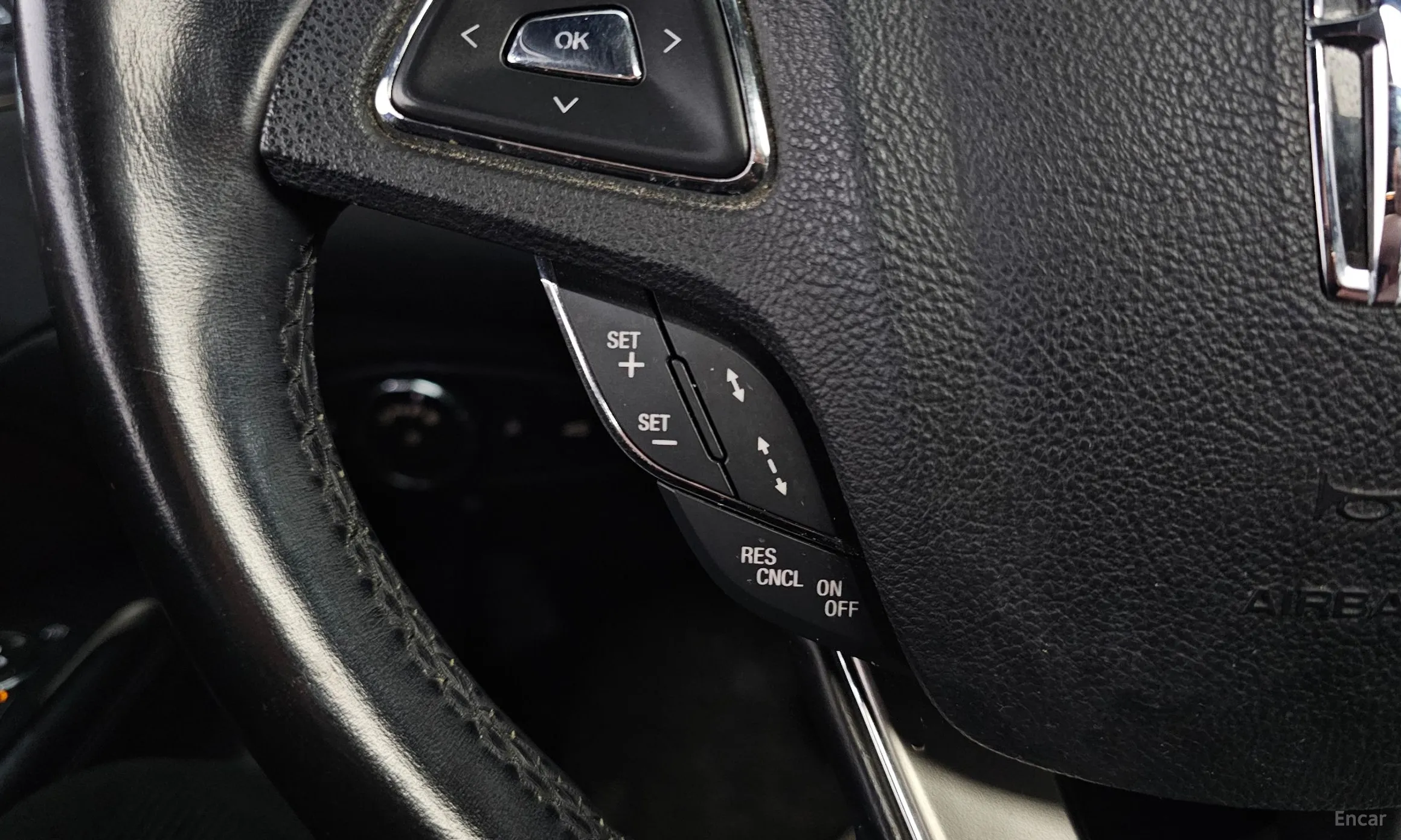 Lincoln MKC превью 16