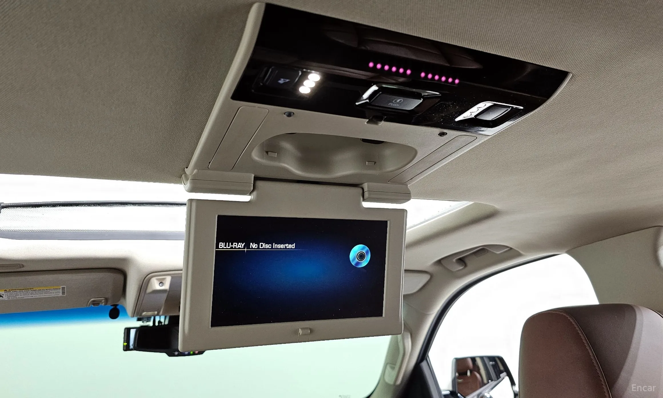 Cadillac Escalade превью 17