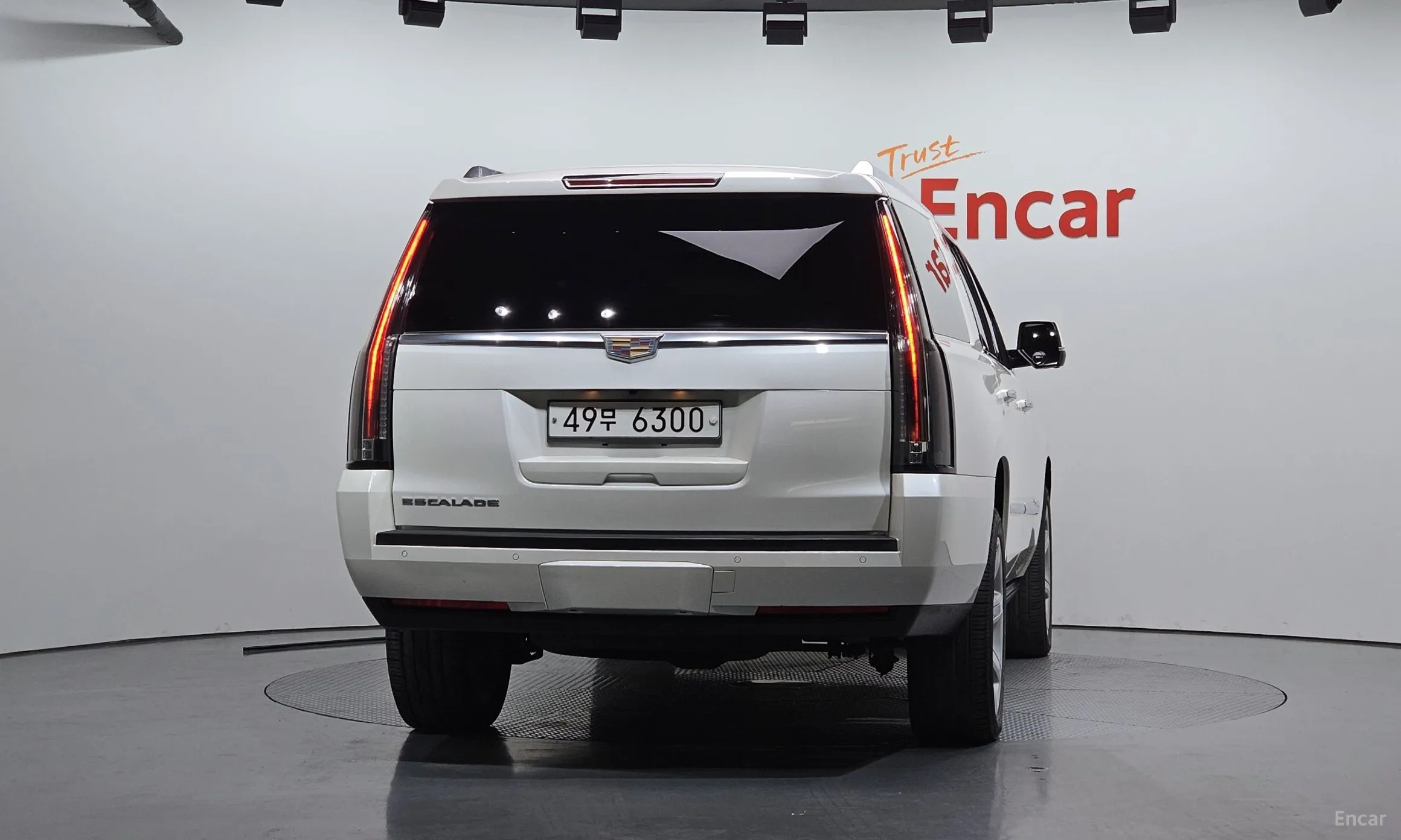 Cadillac Escalade превью 4