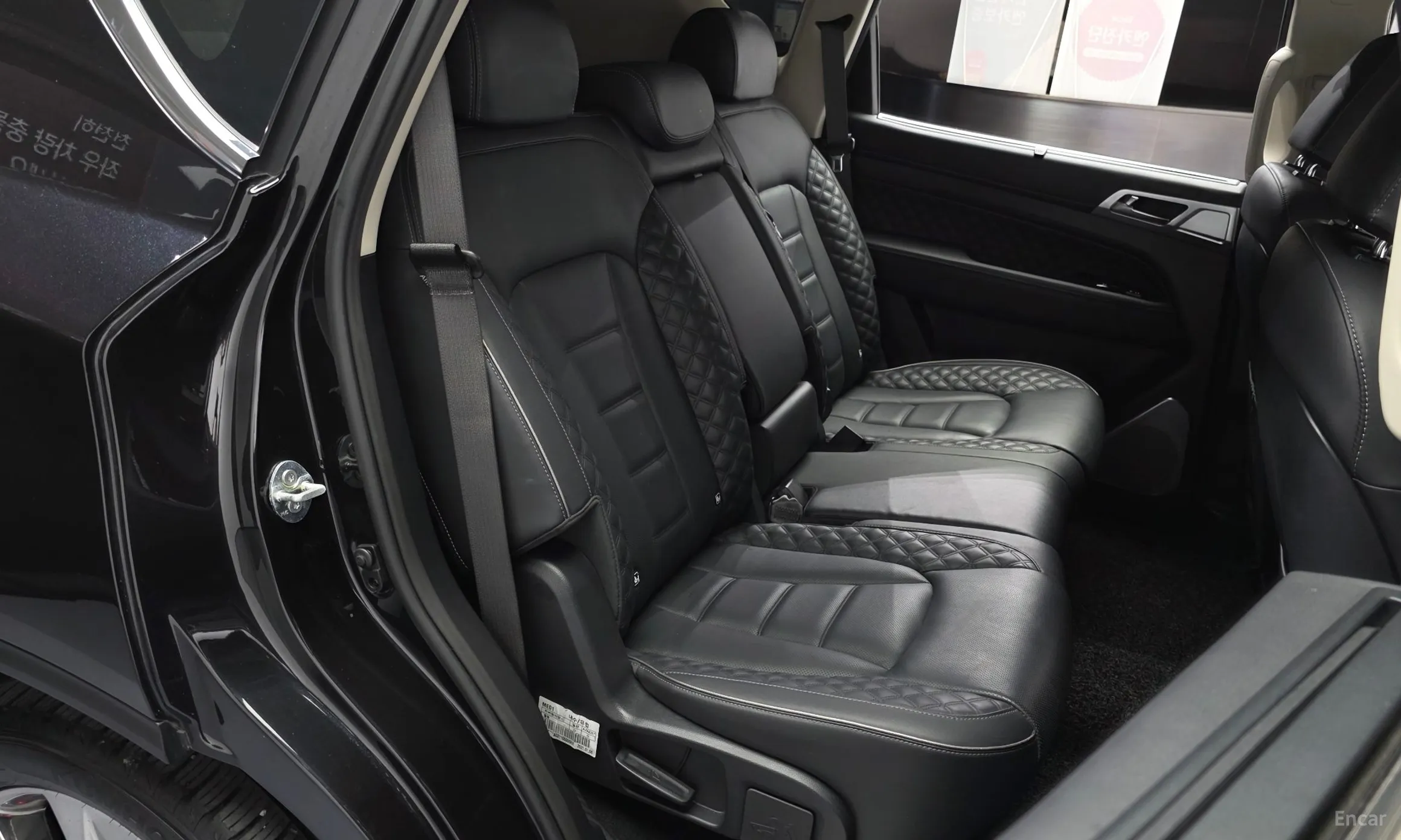 KG Mobility (SsangYong) Rexton превью 12