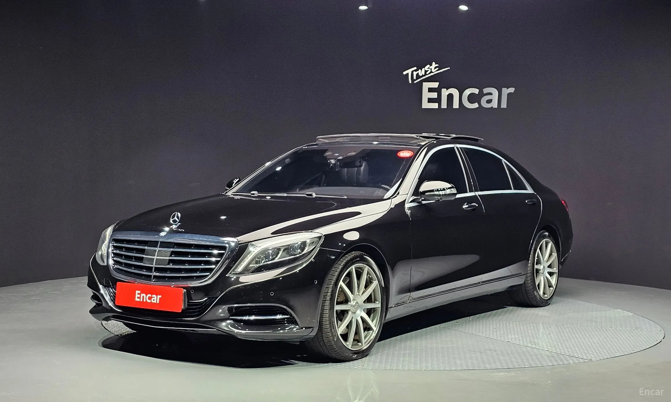 Mercedes Benz S-Class W222