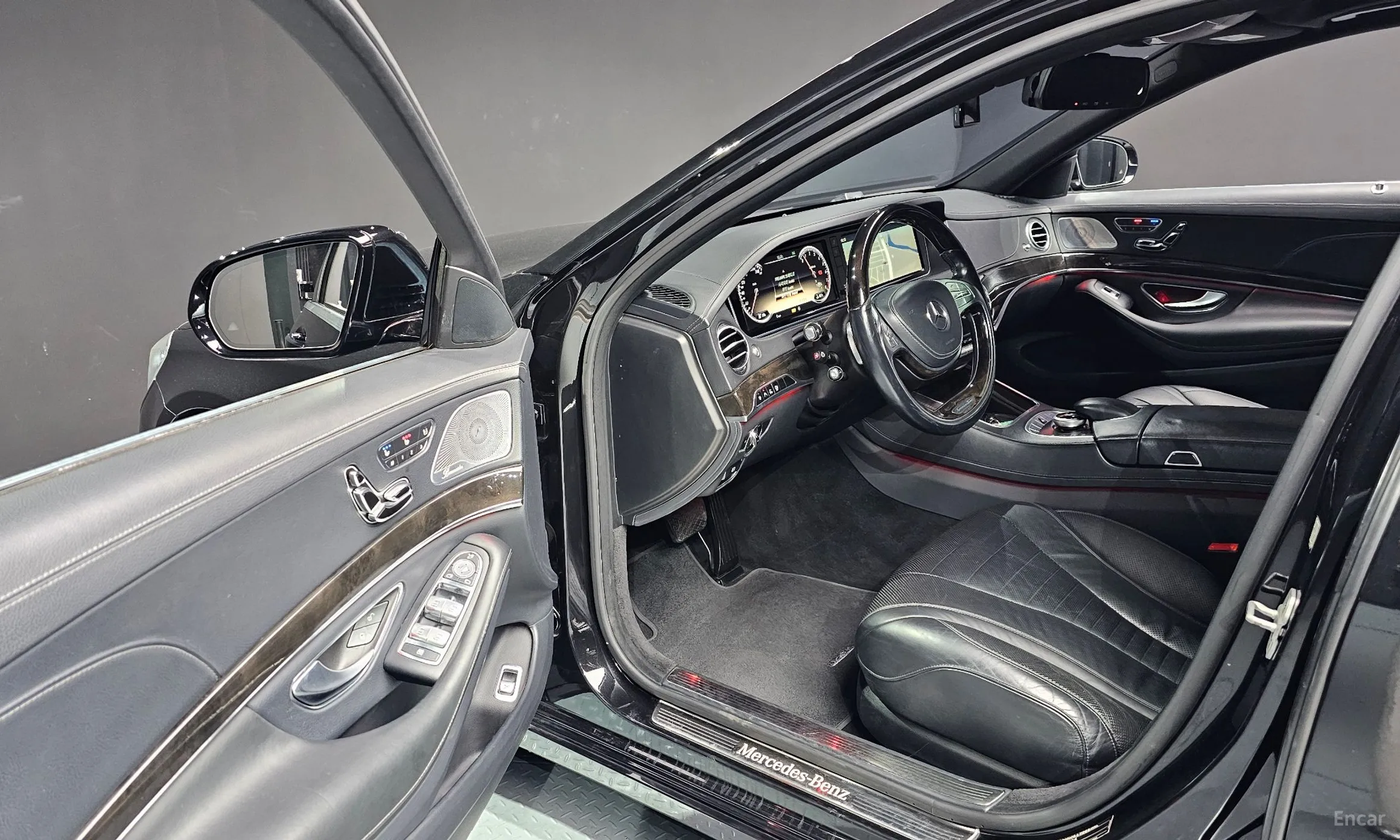 Mercedes Benz S-Class W222 превью 11