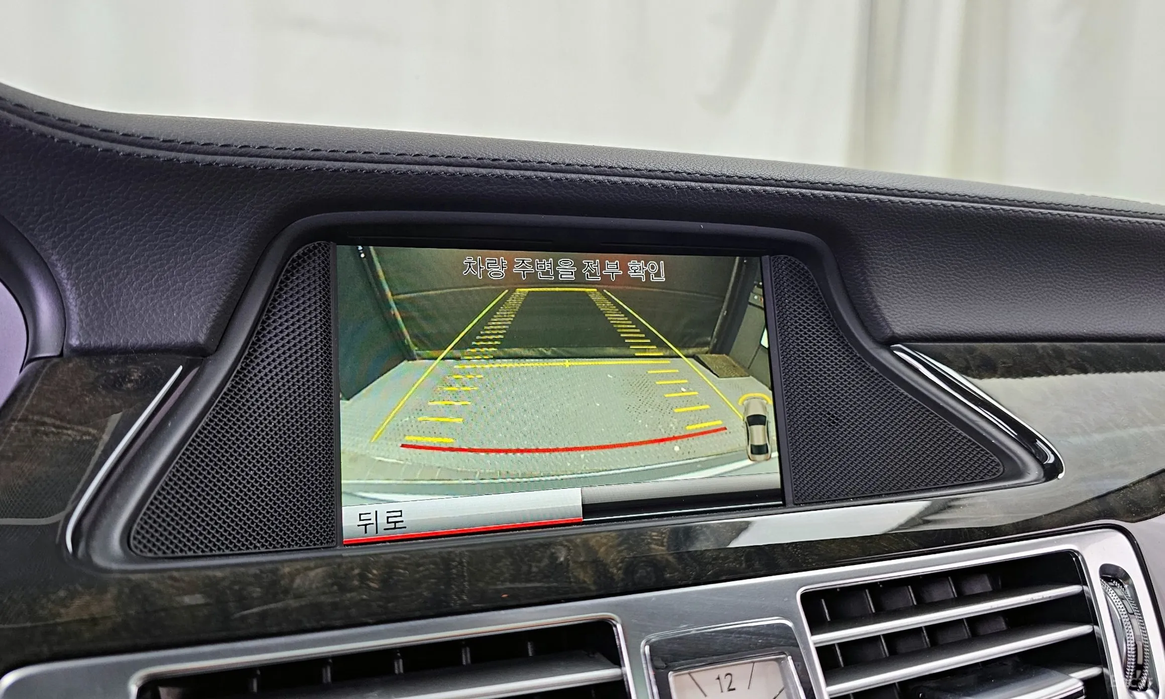 Mercedes Benz CLS-Class W218 превью 15