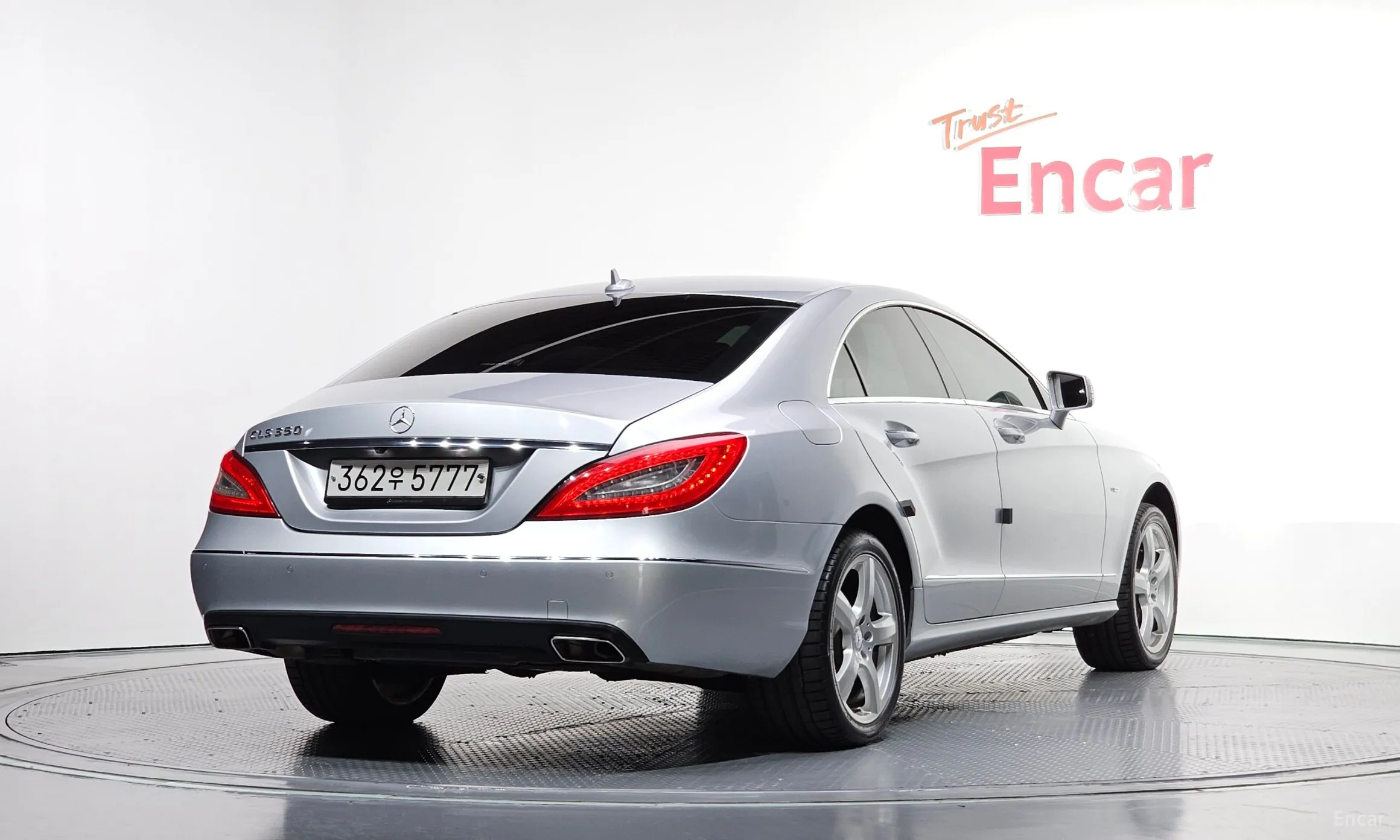 Mercedes Benz CLS-Class W218