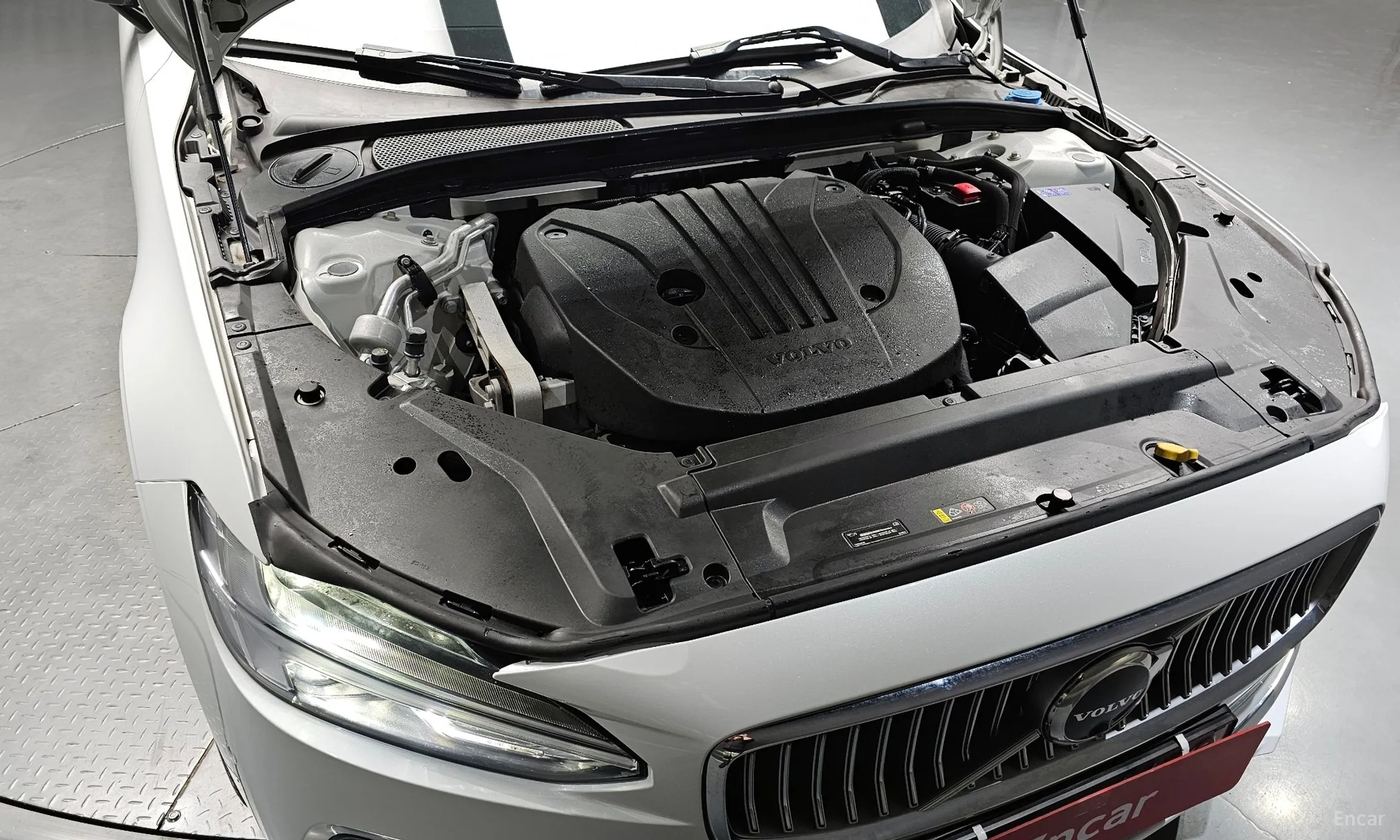 Volvo S90 превью 6