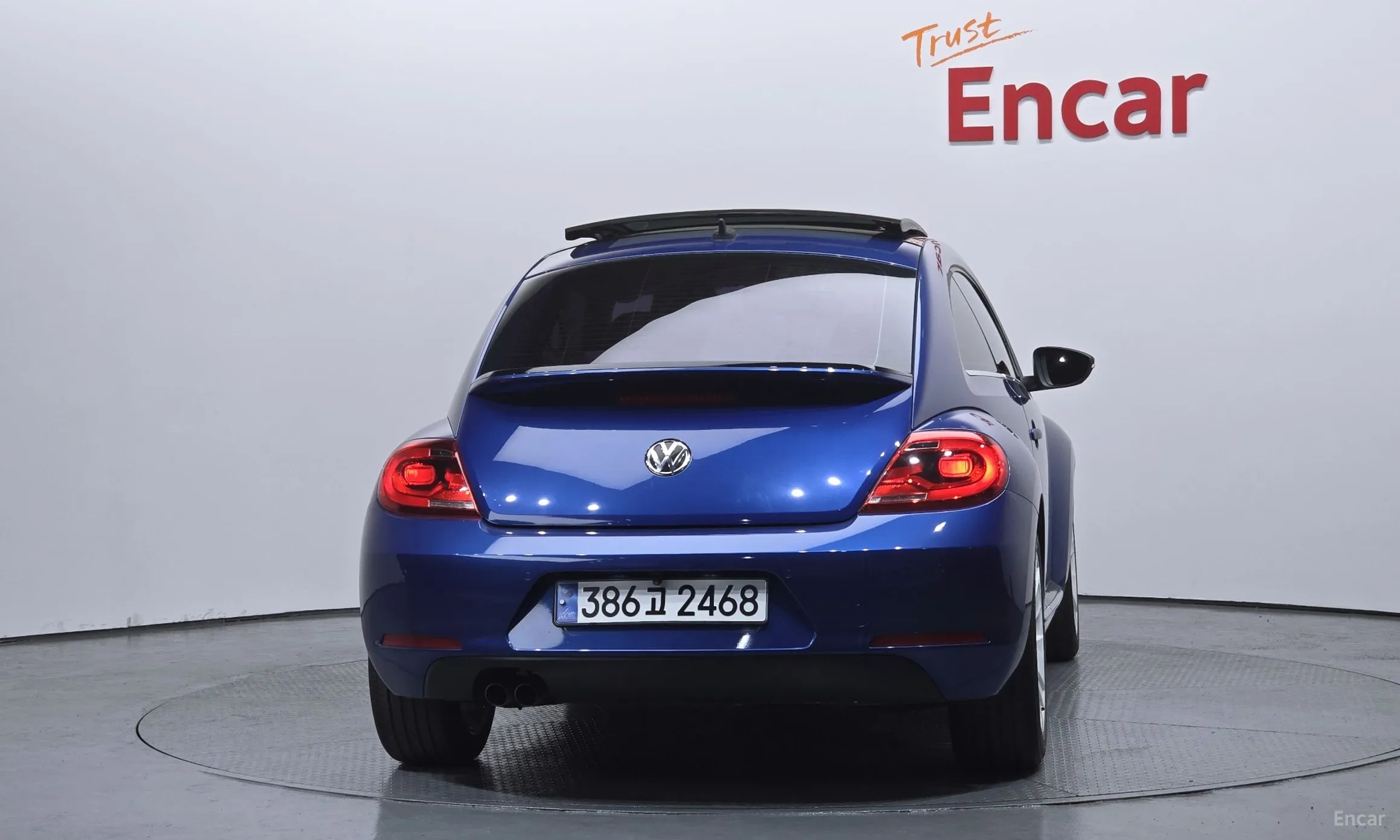Volkswagen The Beetle превью 4