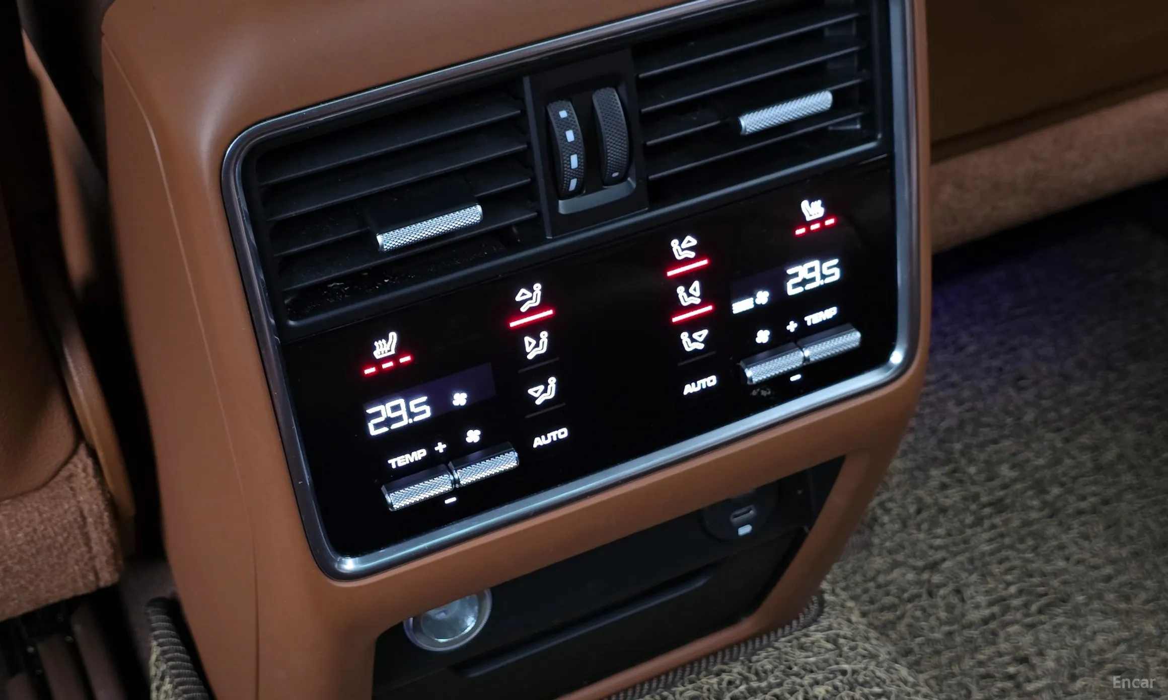 Porsche Cayenne (PO536) превью 19