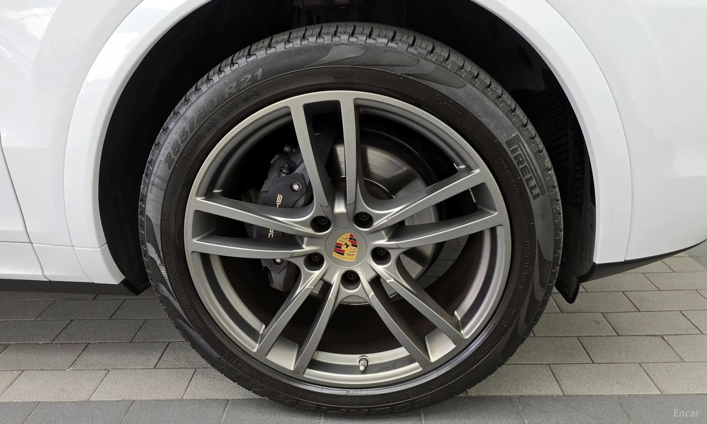 Porsche Cayenne (PO536) превью 5