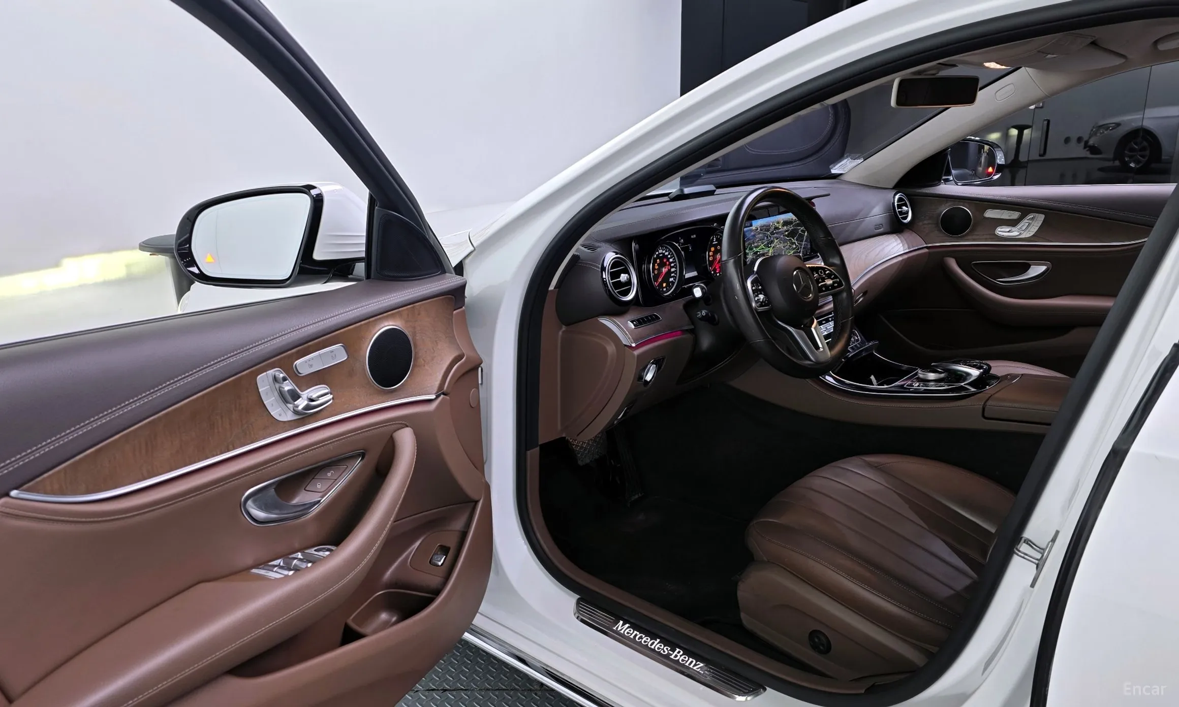 Mercedes Benz E-Class W213 превью 10